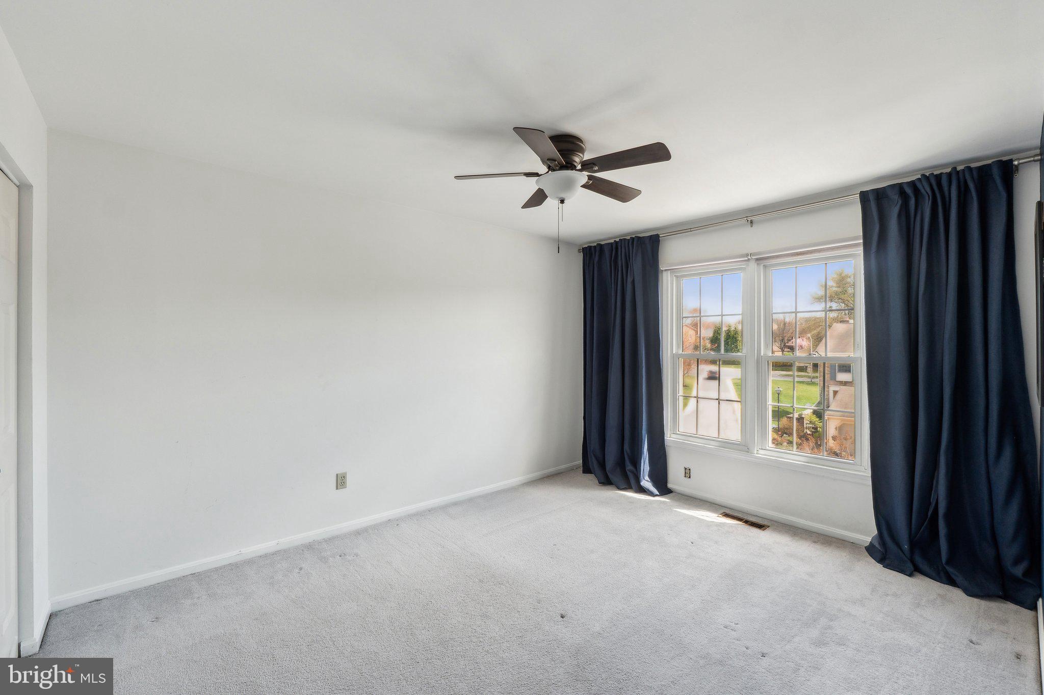 FAIRWAY ISLAND - Residential