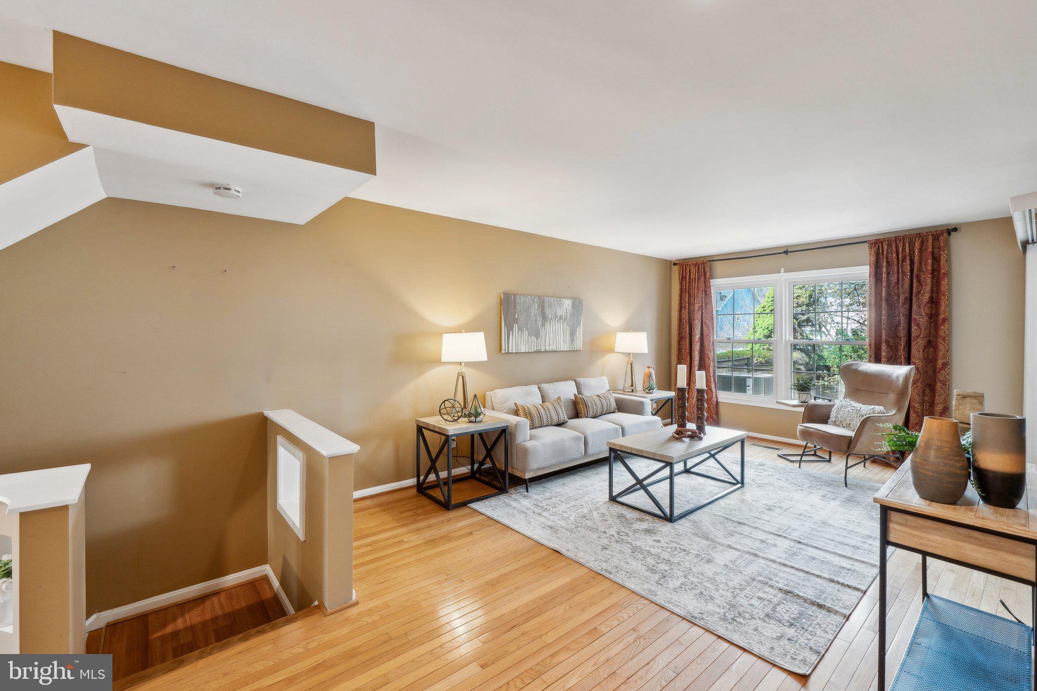 FAIRWAY ISLAND - Residential