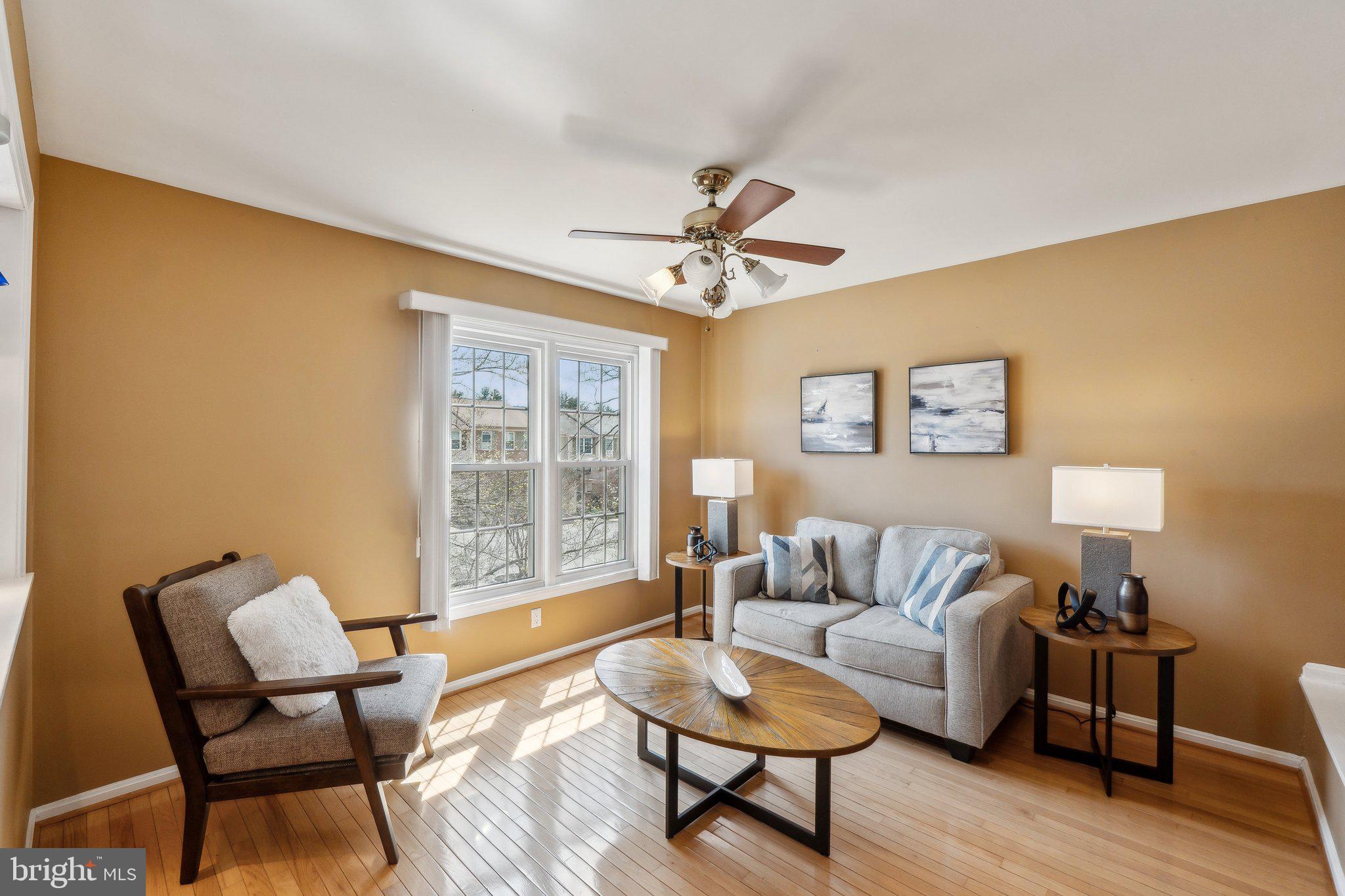 FAIRWAY ISLAND - Residential