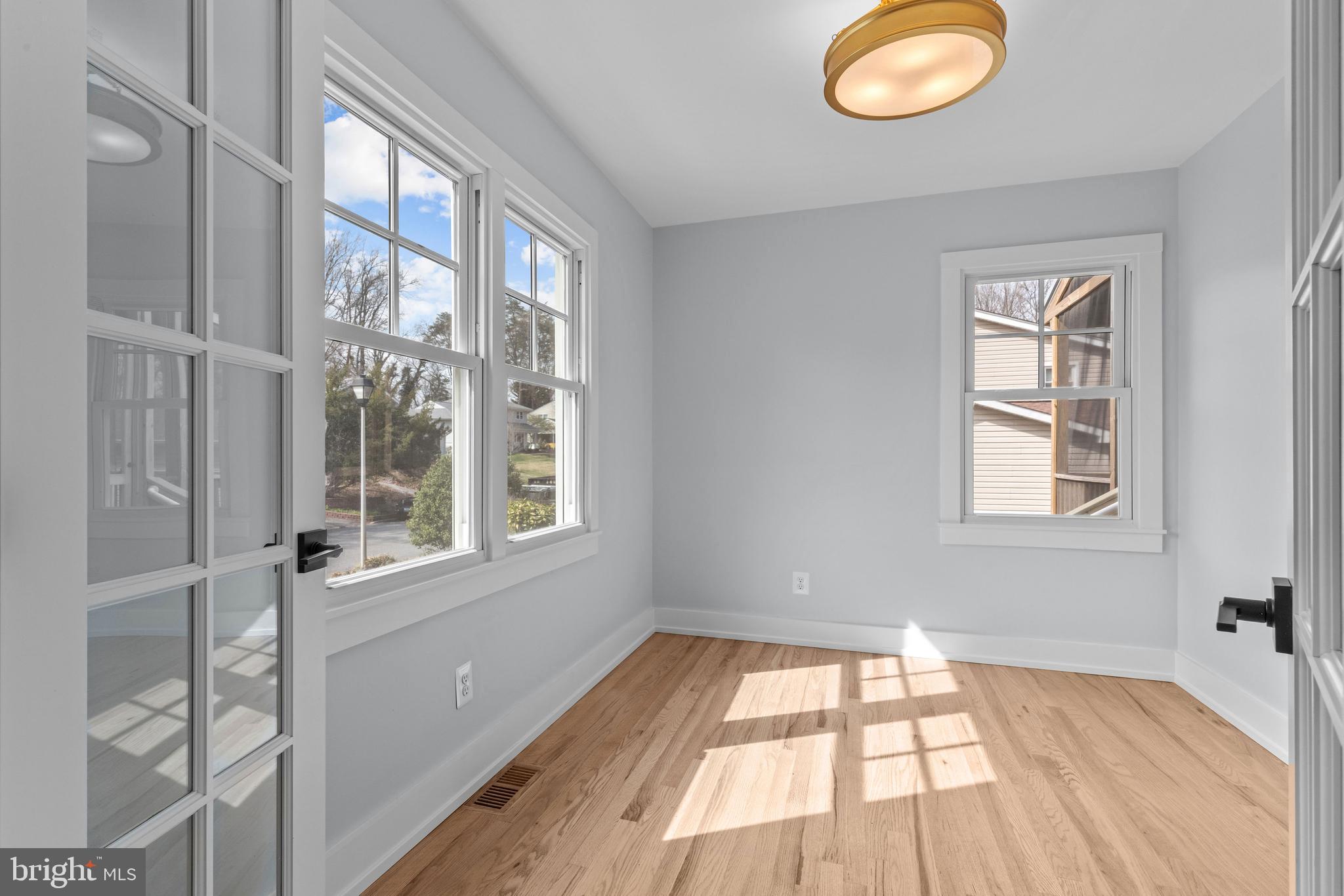 ADMIRAL HEIGHTS - Residential