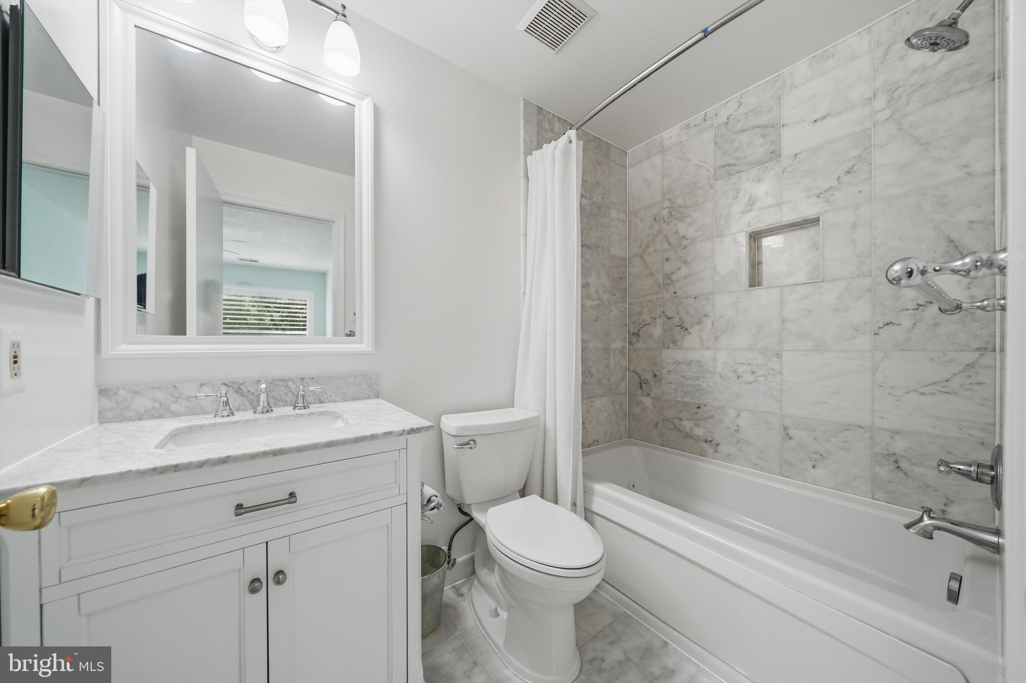 WINTERGATE AT LONGMEAD CROSSING - Residential