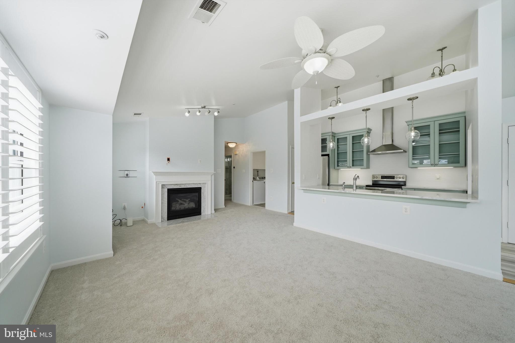 WINTERGATE AT LONGMEAD CROSSING - Residential
