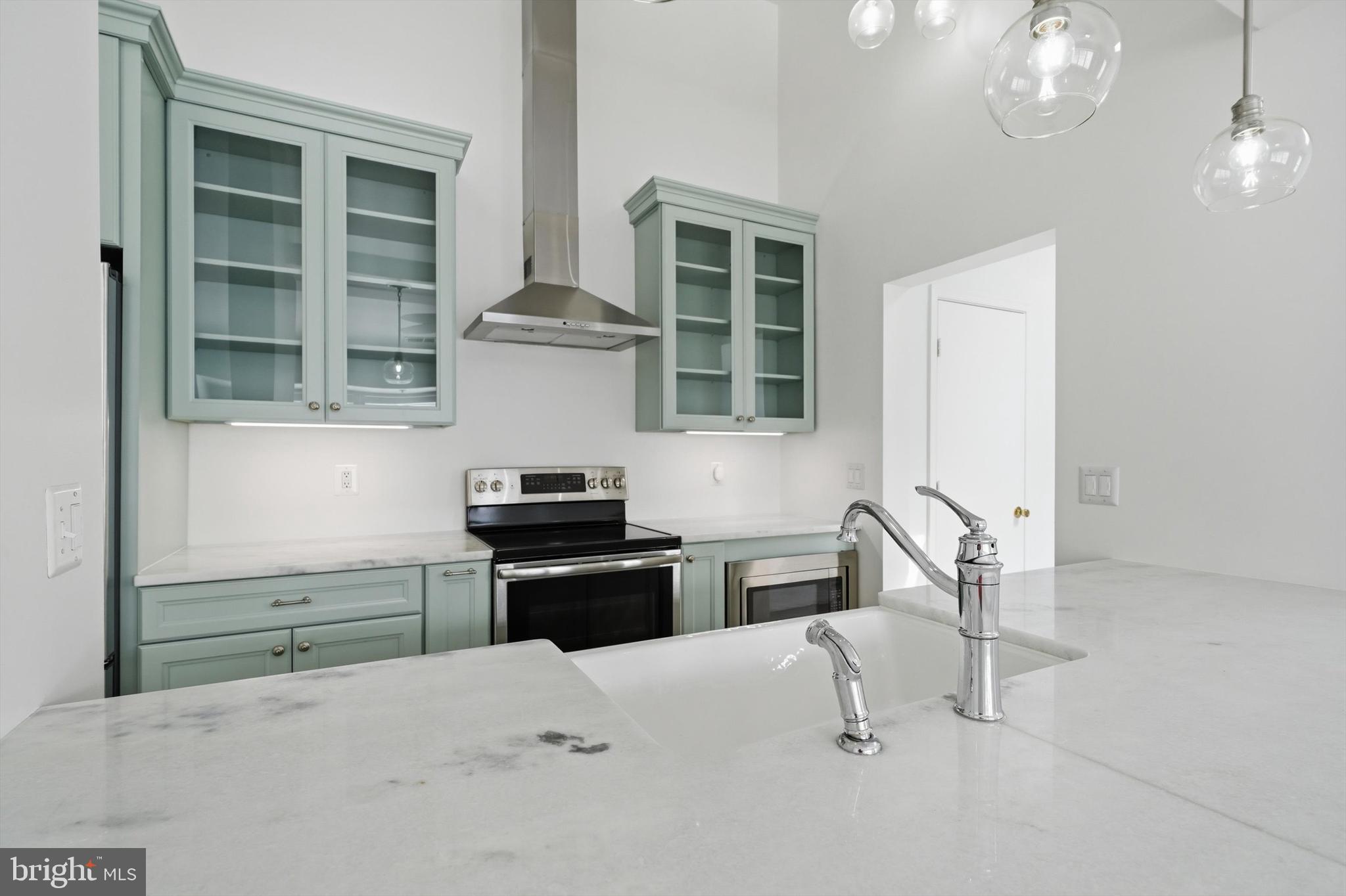 WINTERGATE AT LONGMEAD CROSSING - Residential