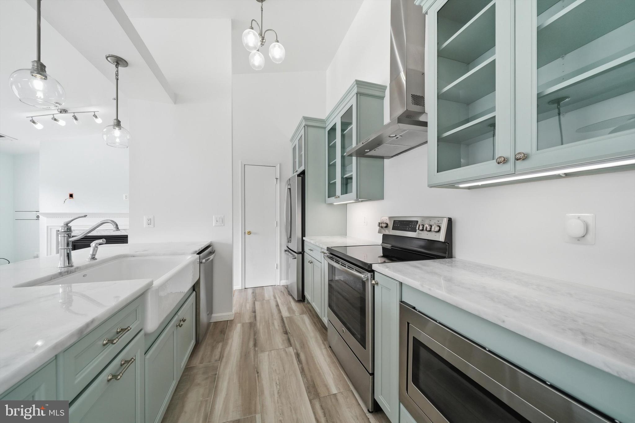 WINTERGATE AT LONGMEAD CROSSING - Residential