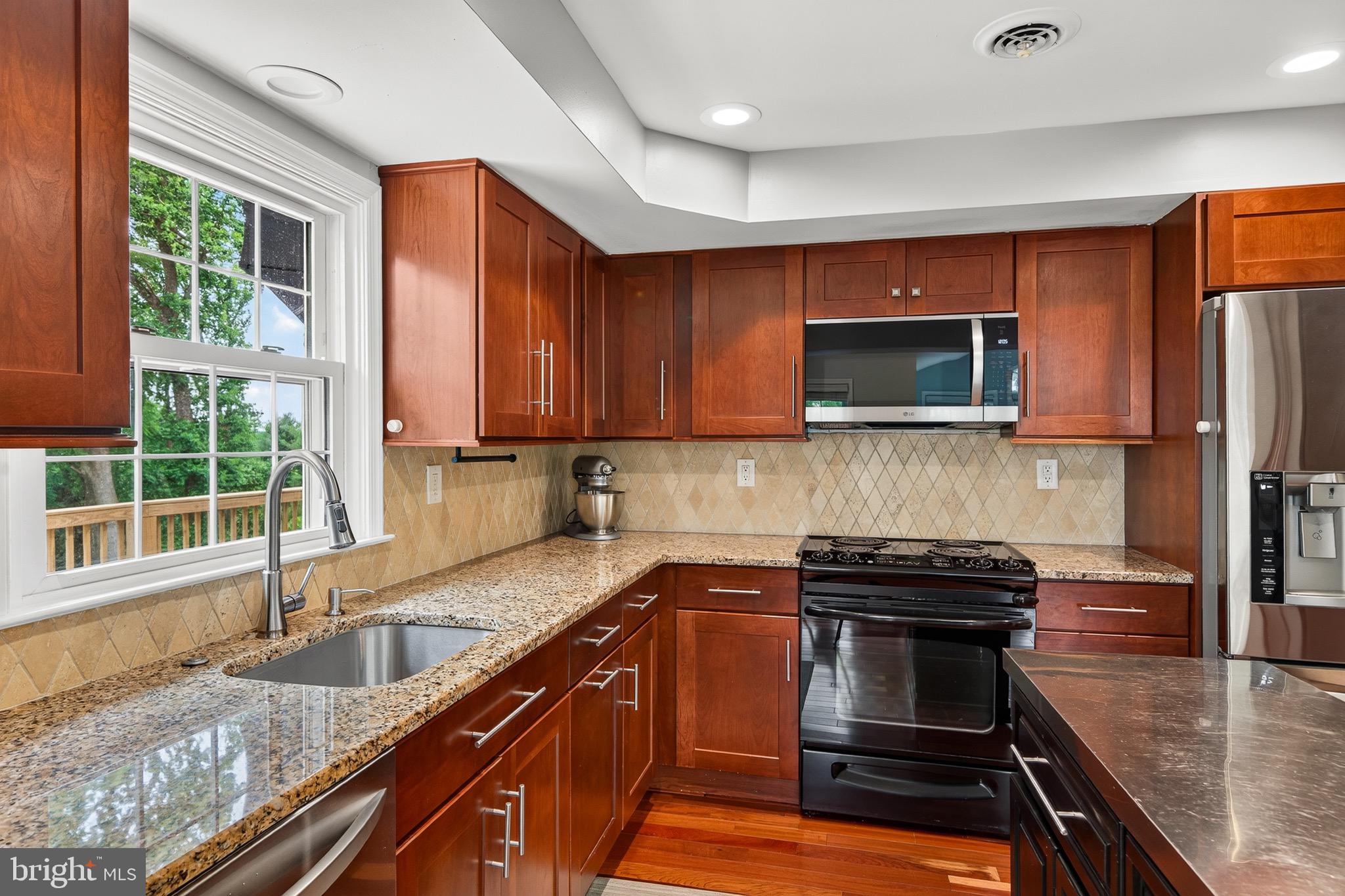 GRANDVIEW ACRES - Residential