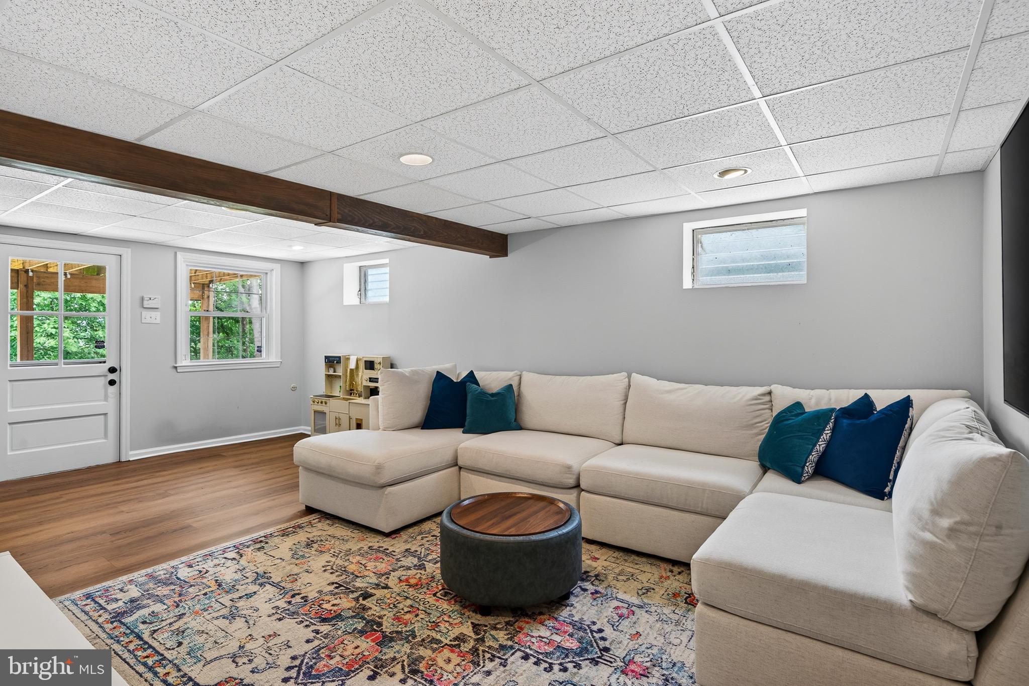 GRANDVIEW ACRES - Residential
