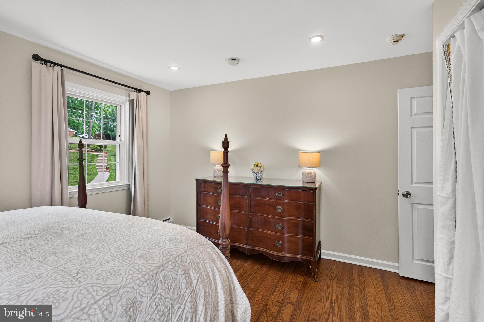 GRANDVIEW ACRES - Residential