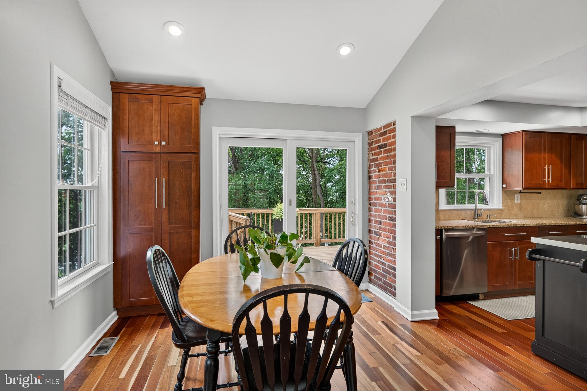 GRANDVIEW ACRES - Residential