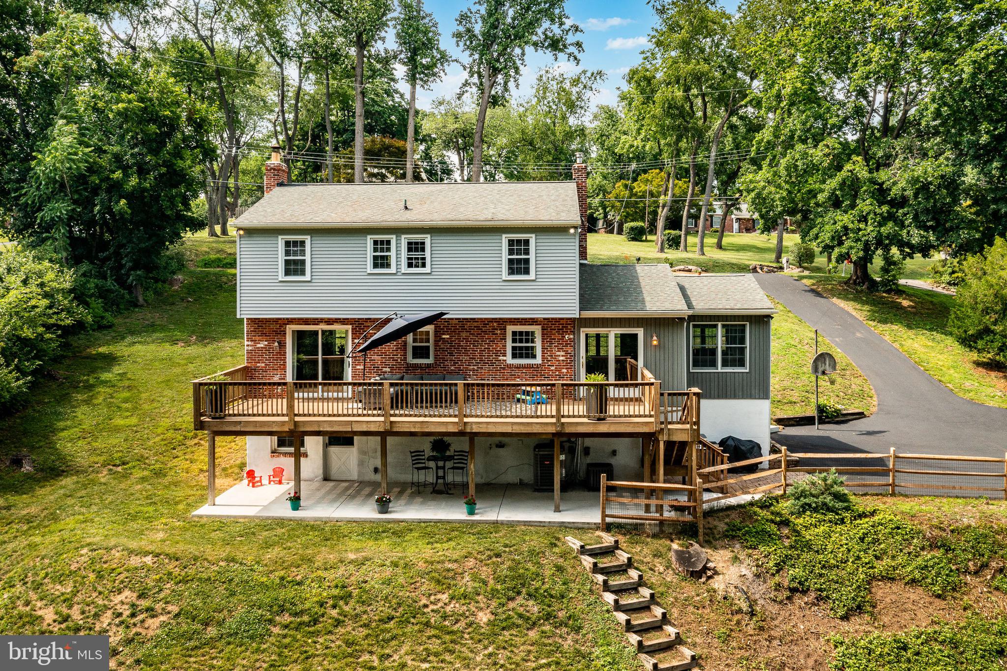 GRANDVIEW ACRES - Residential
