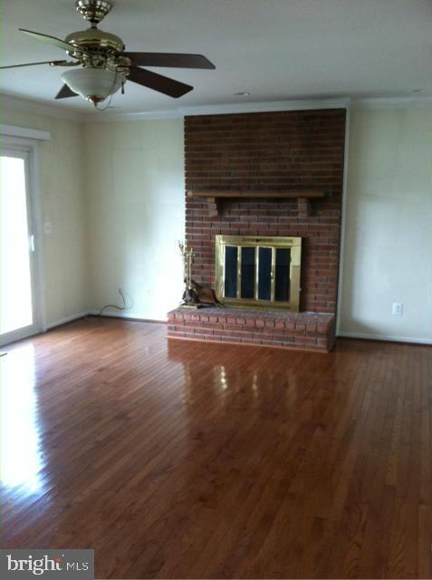 OYSTER HARBOR - Residential Lease