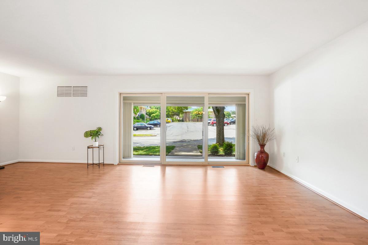MONTGOMERY MUTUAL COOP - Residential