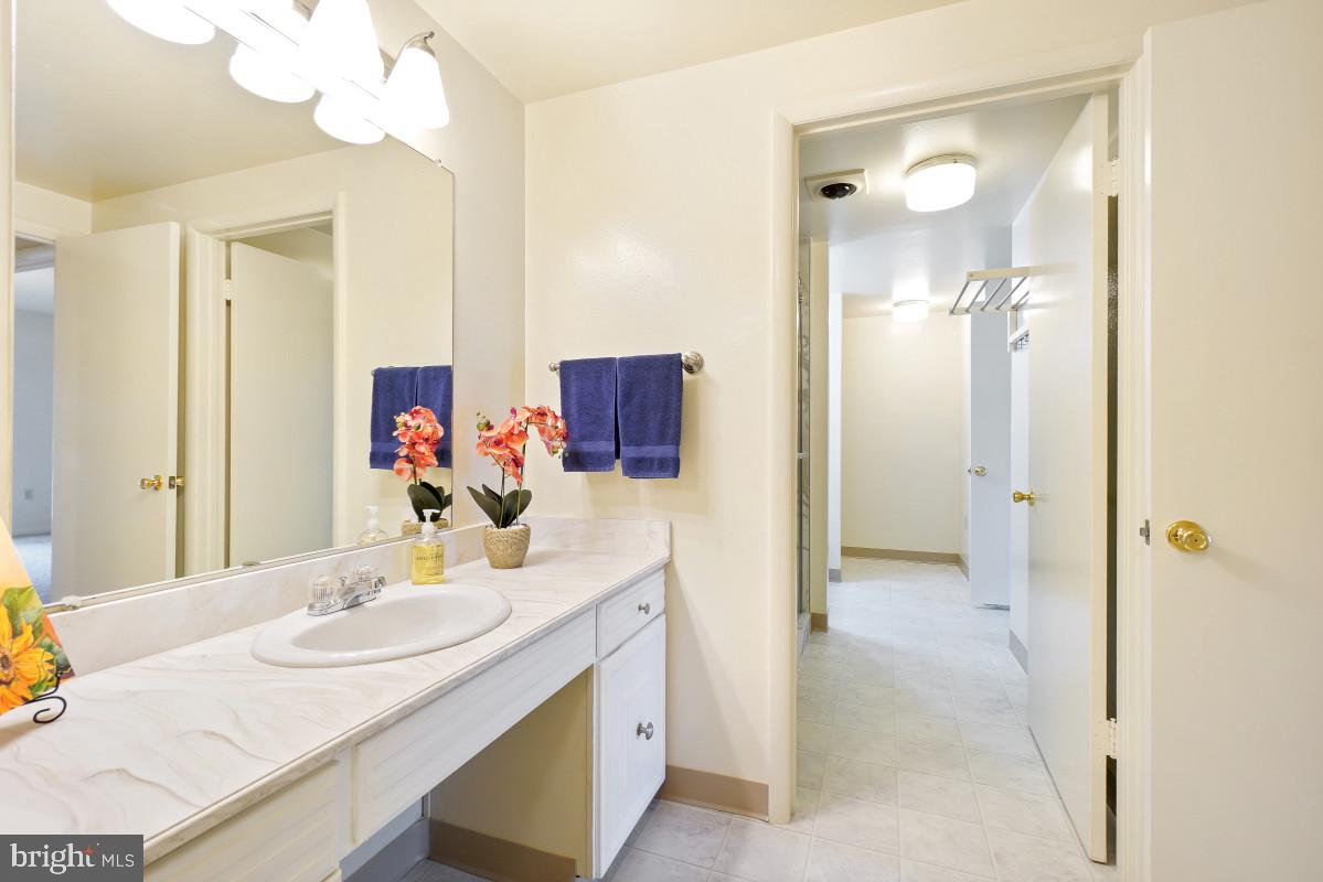 MONTGOMERY MUTUAL COOP - Residential
