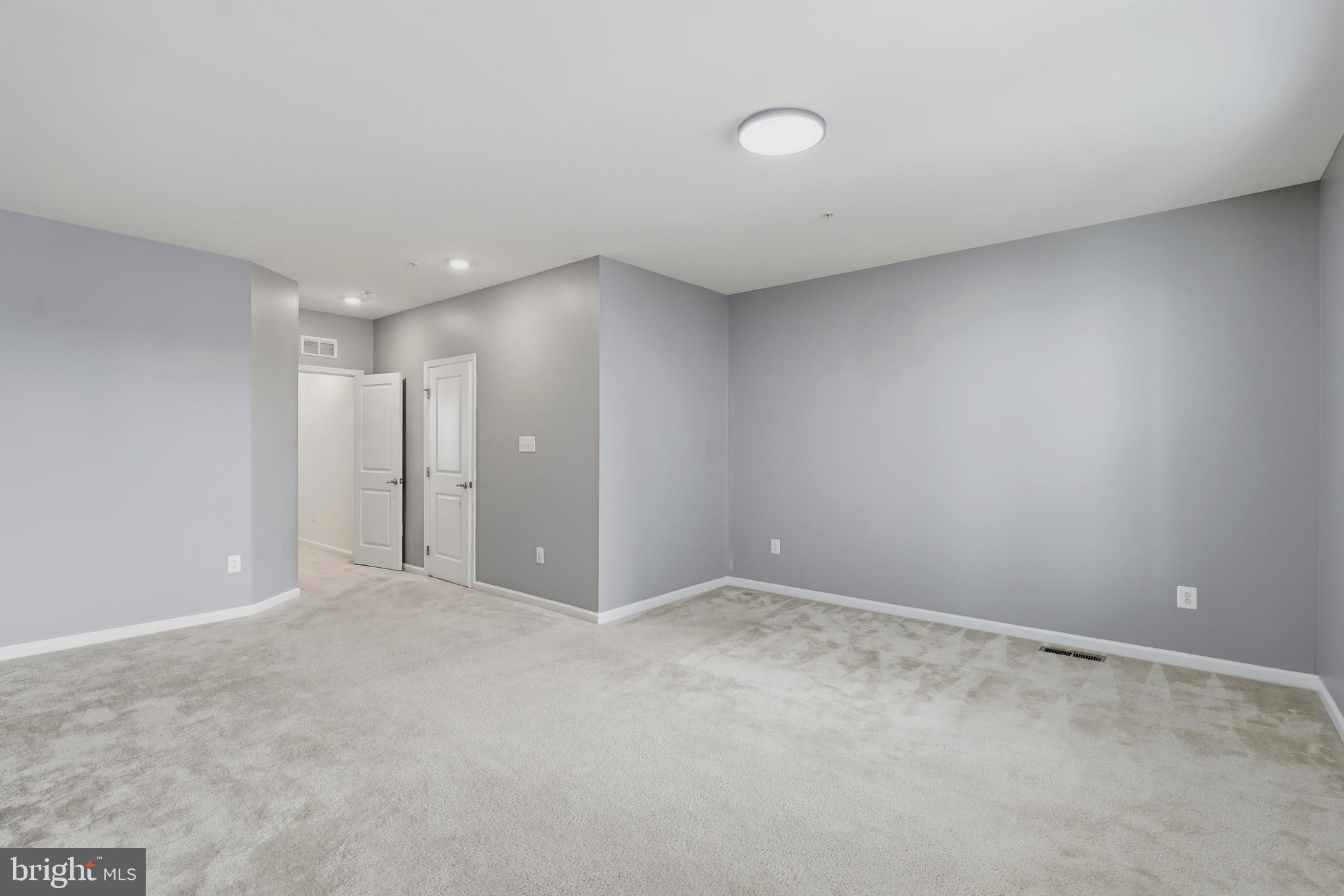 PINEY ORCHARD - Residential