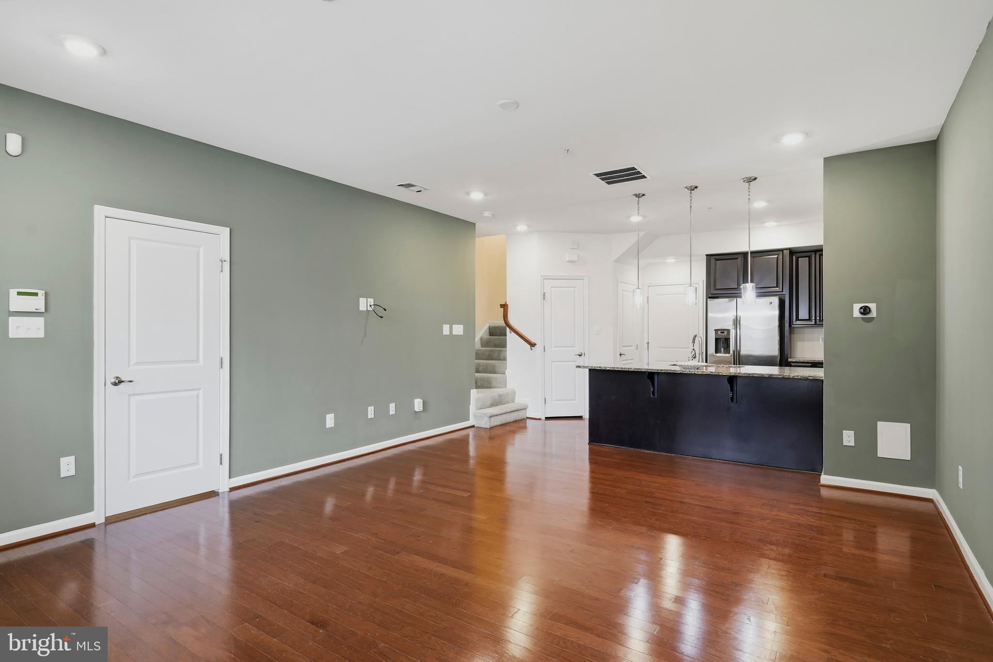 PINEY ORCHARD - Residential