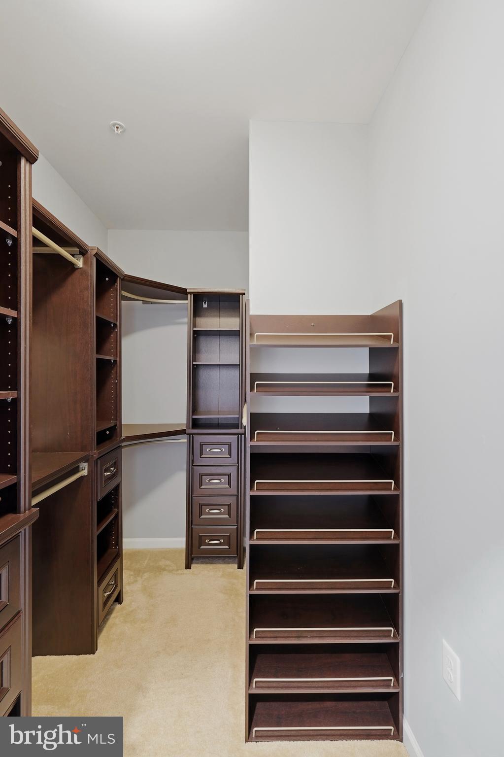 PINEY ORCHARD - Residential
