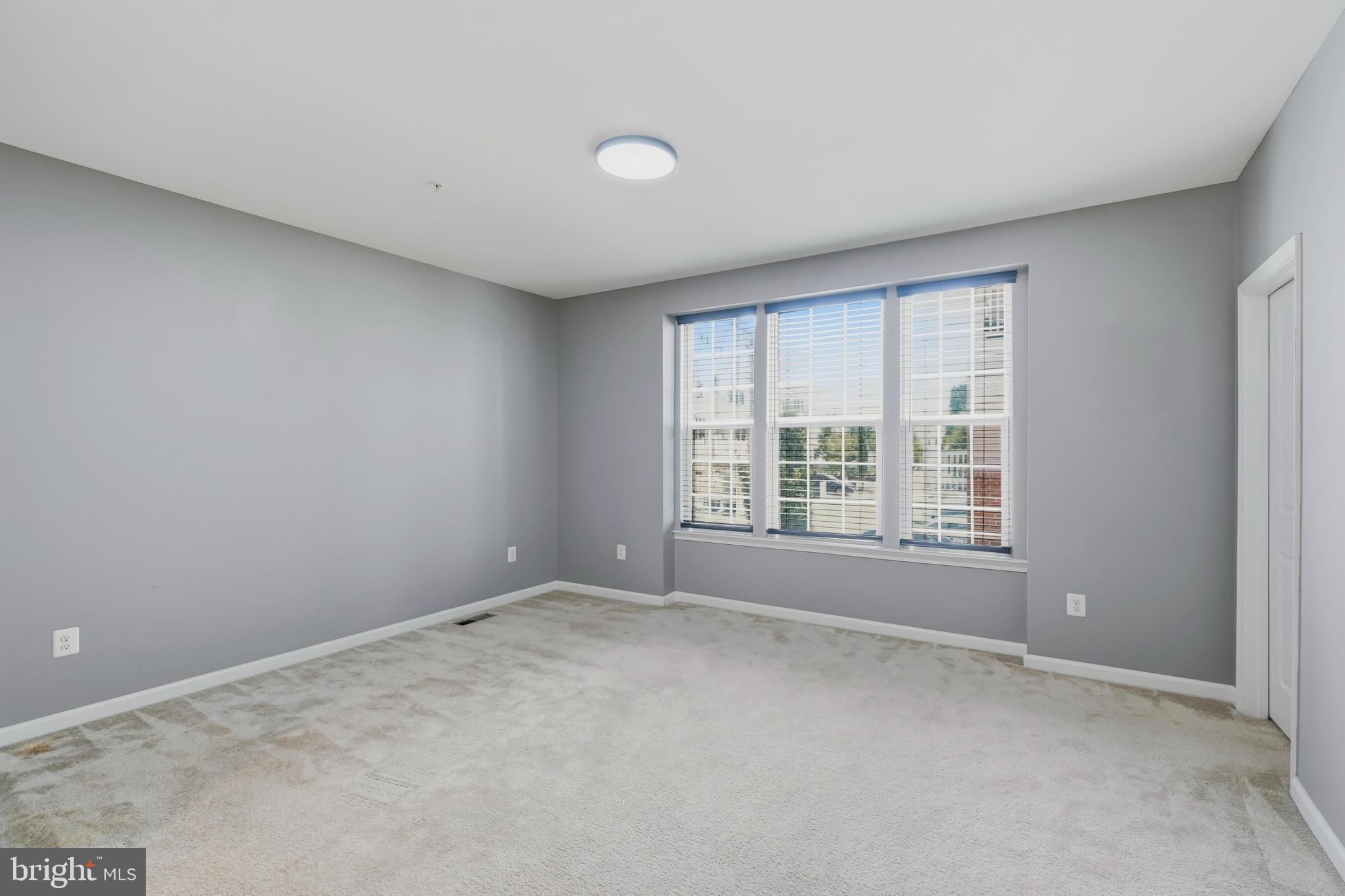 PINEY ORCHARD - Residential