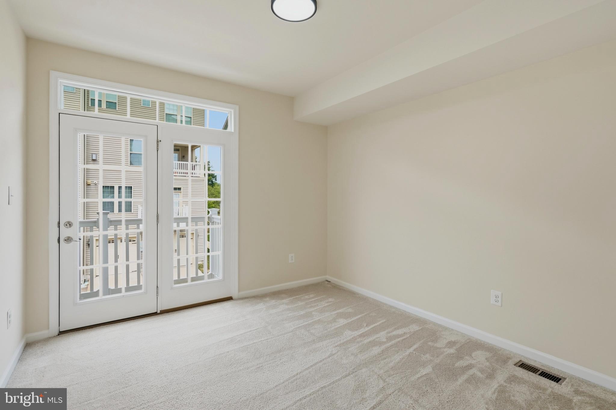 PINEY ORCHARD - Residential