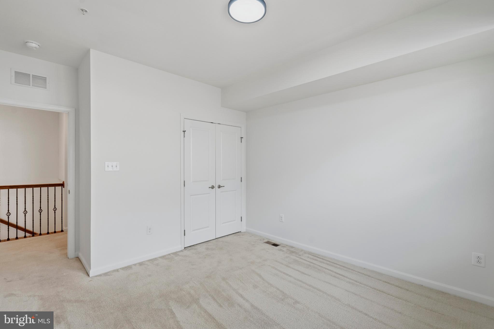 PINEY ORCHARD - Residential