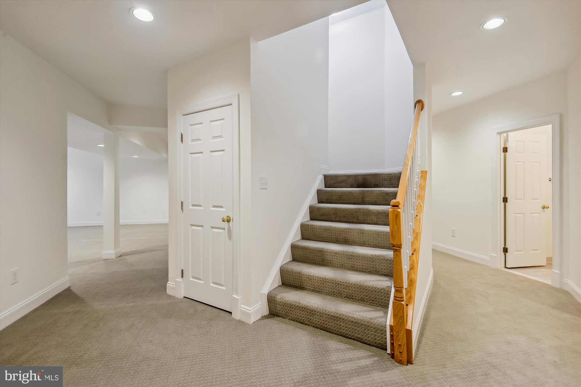 LOCUST RIDGE - Residential