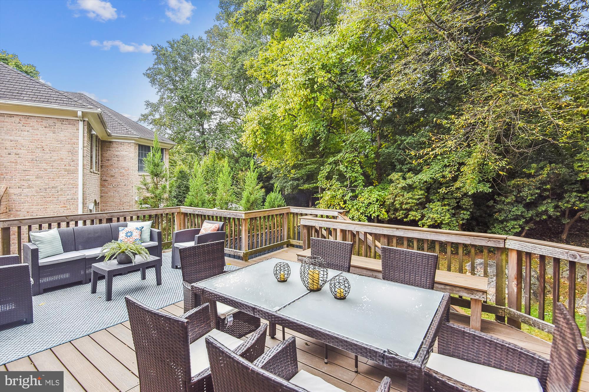 LOCUST RIDGE - Residential