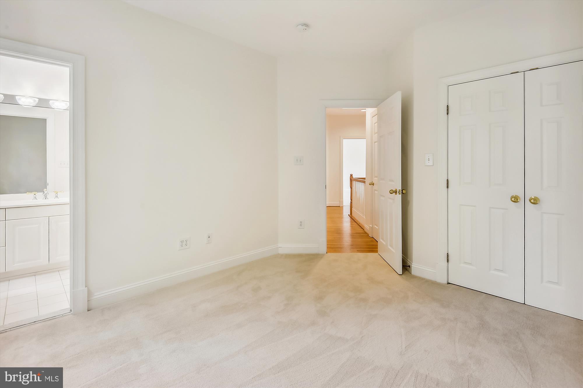 LOCUST RIDGE - Residential