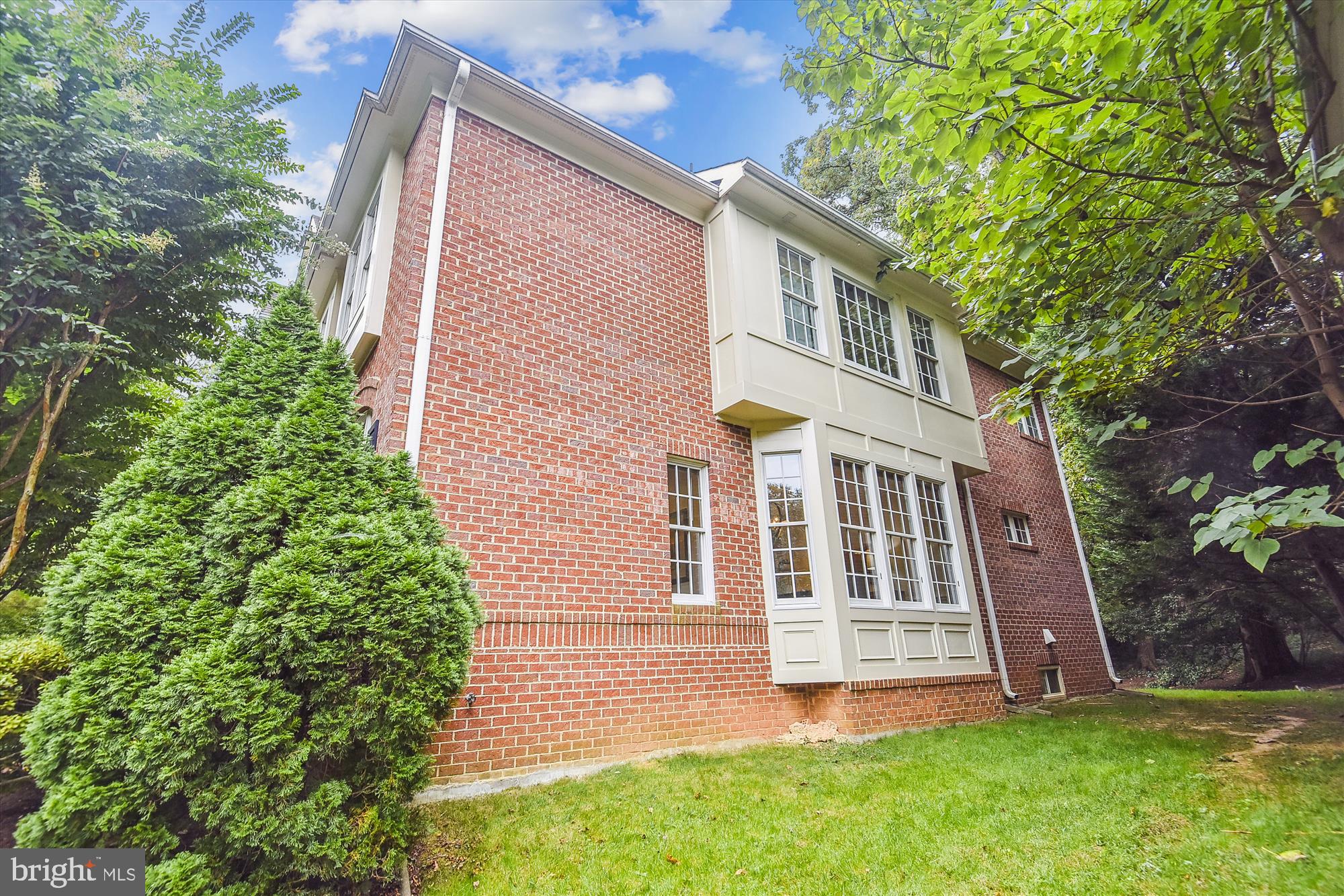 LOCUST RIDGE - Residential