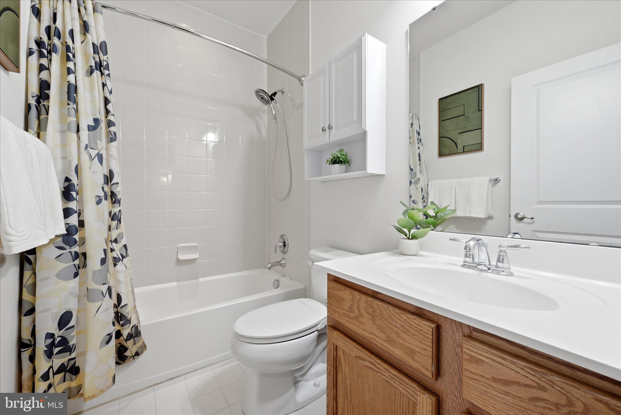 WATERFORD HILLS - Residential