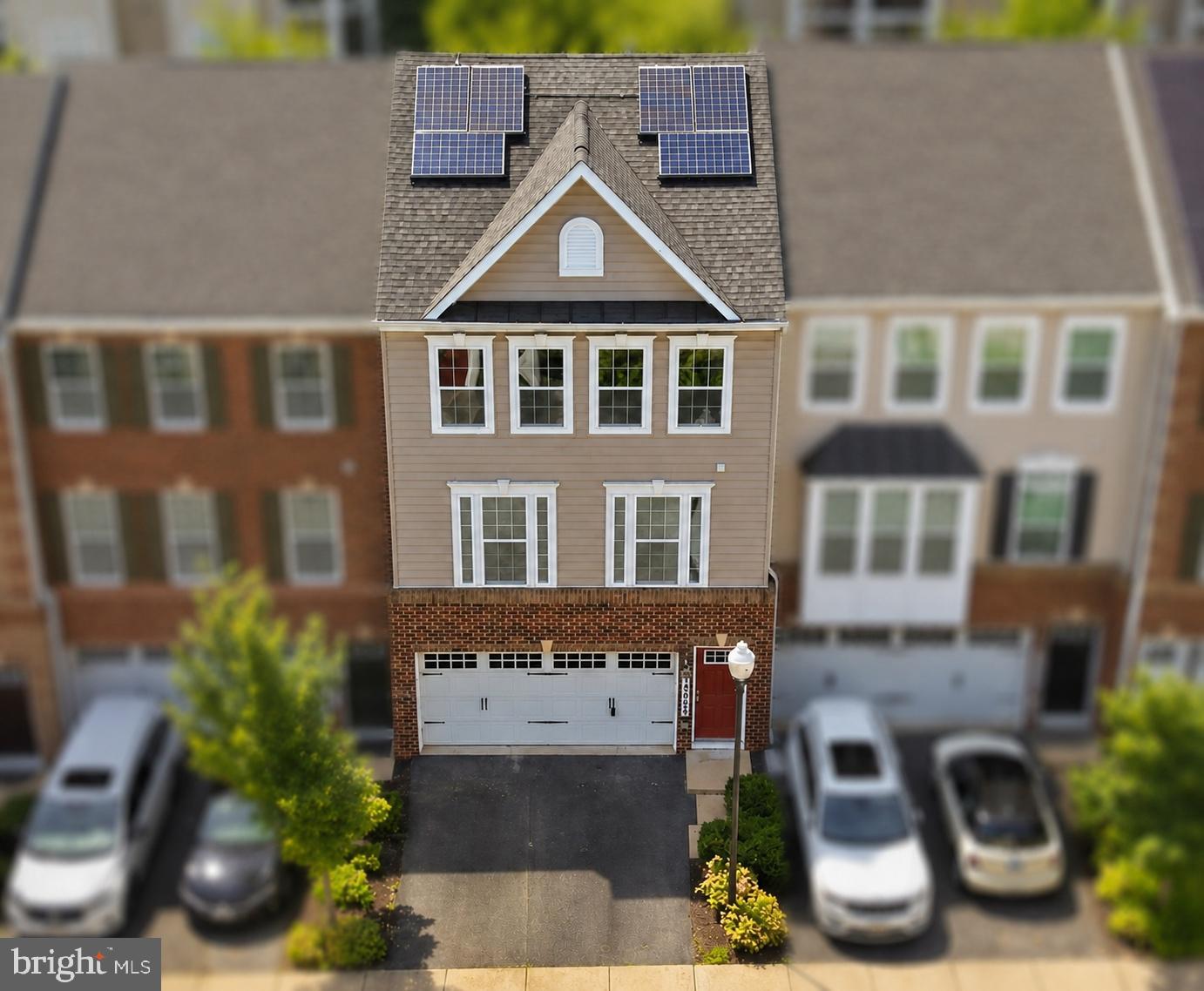 WATERFORD HILLS - Residential