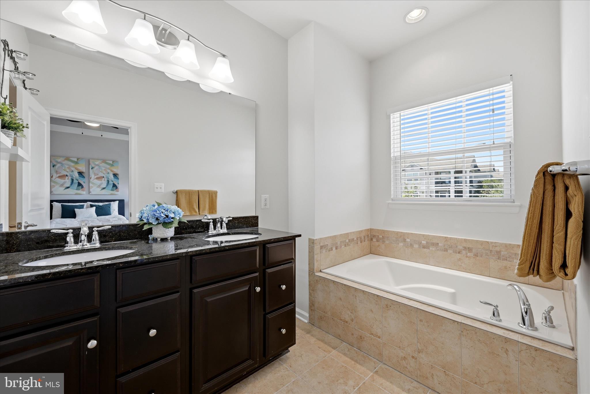 WATERFORD HILLS - Residential