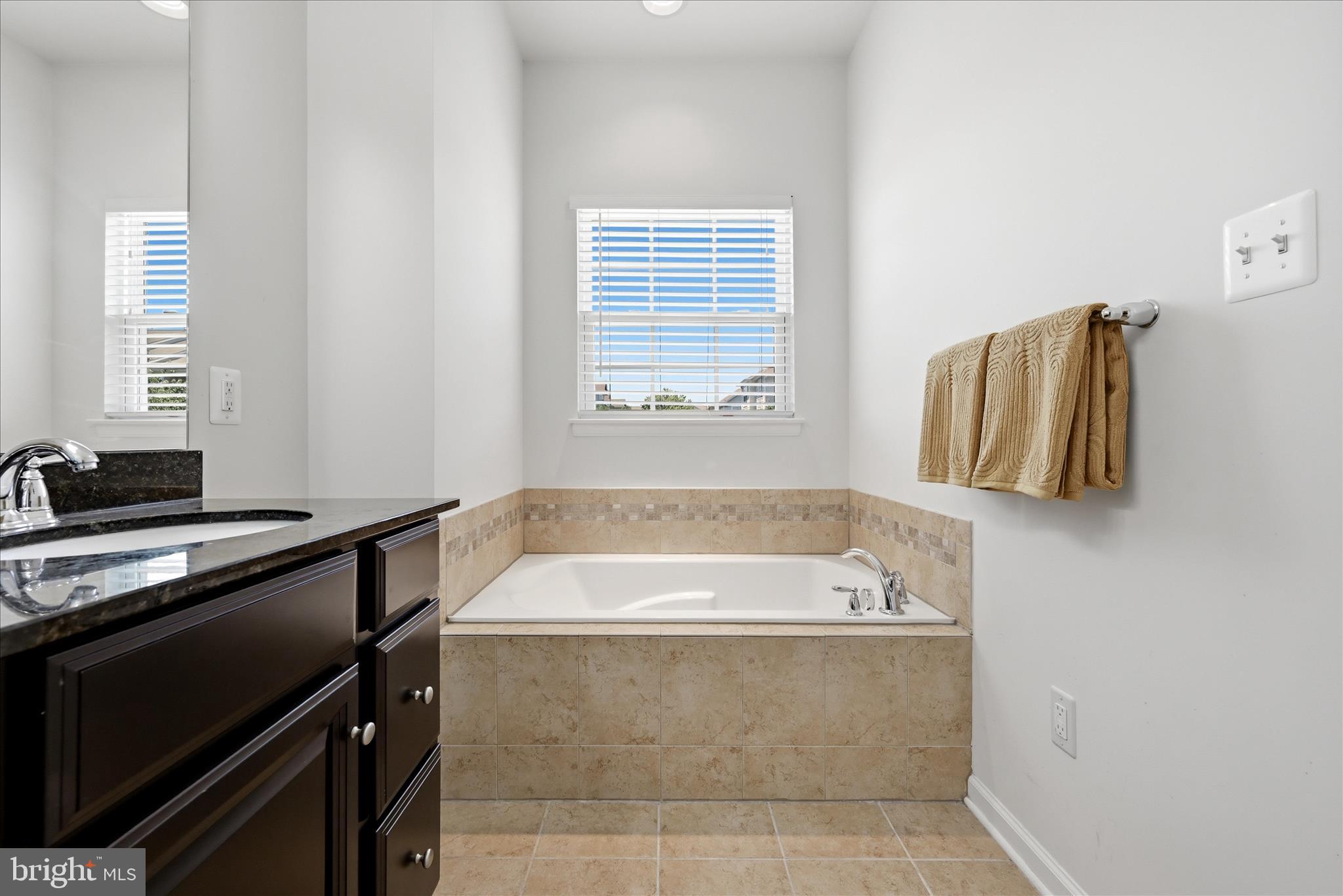 WATERFORD HILLS - Residential
