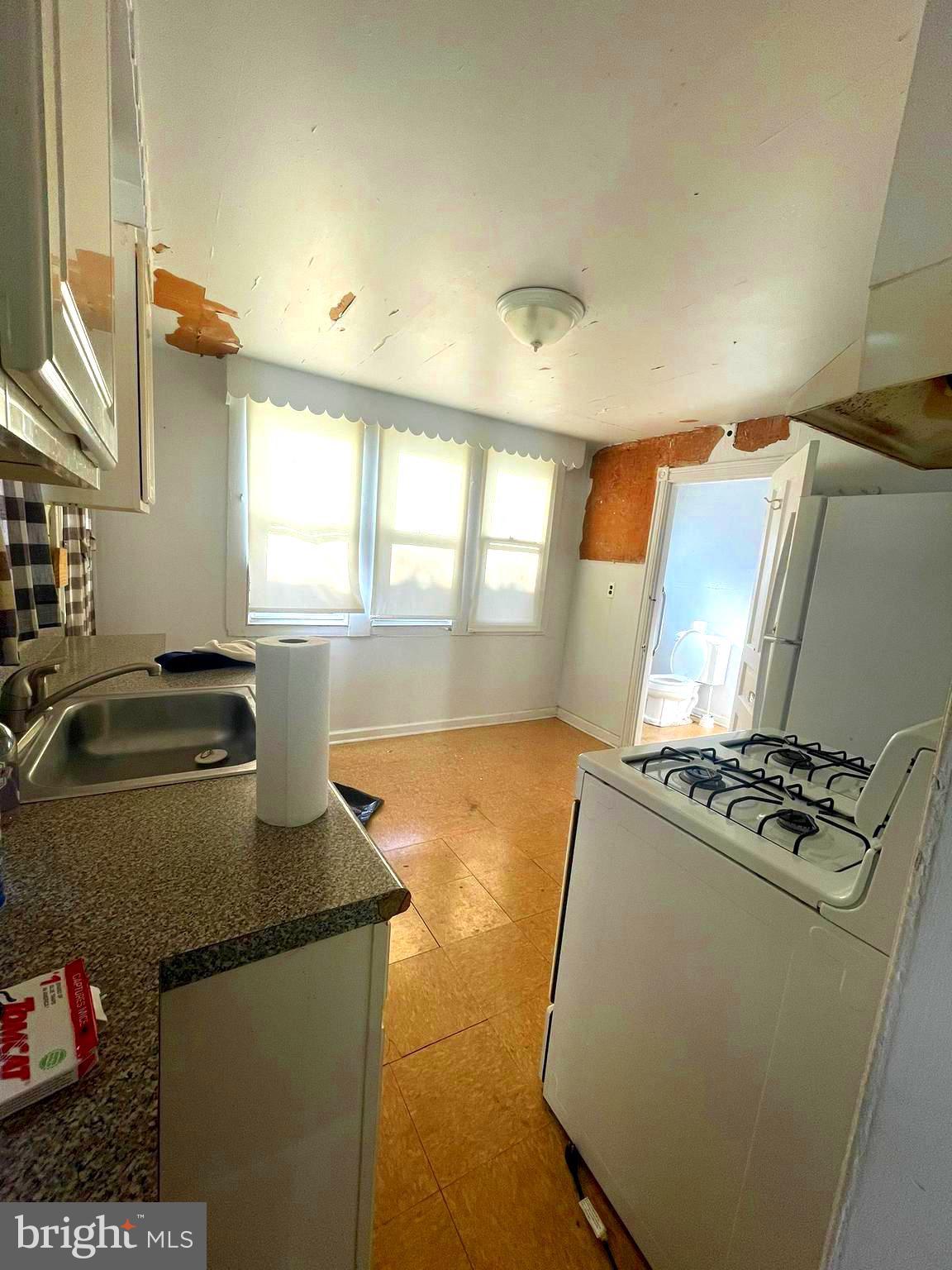 FRANKFORD - Residential Income