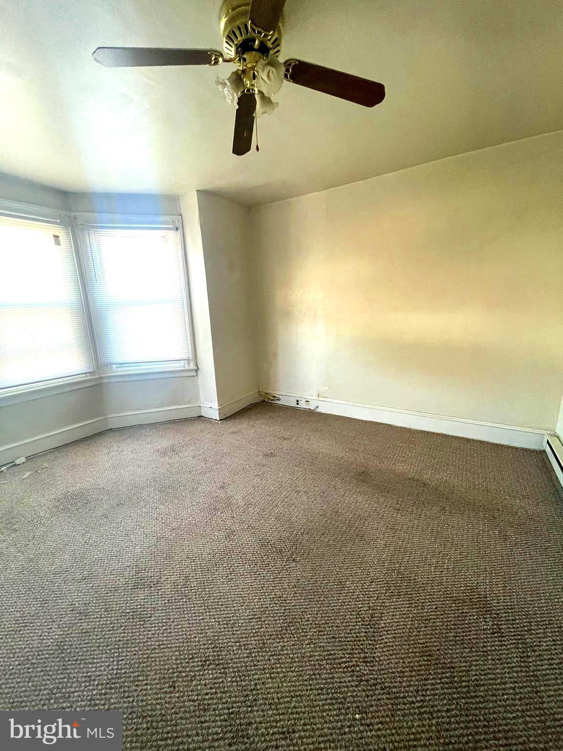 FRANKFORD - Residential Income