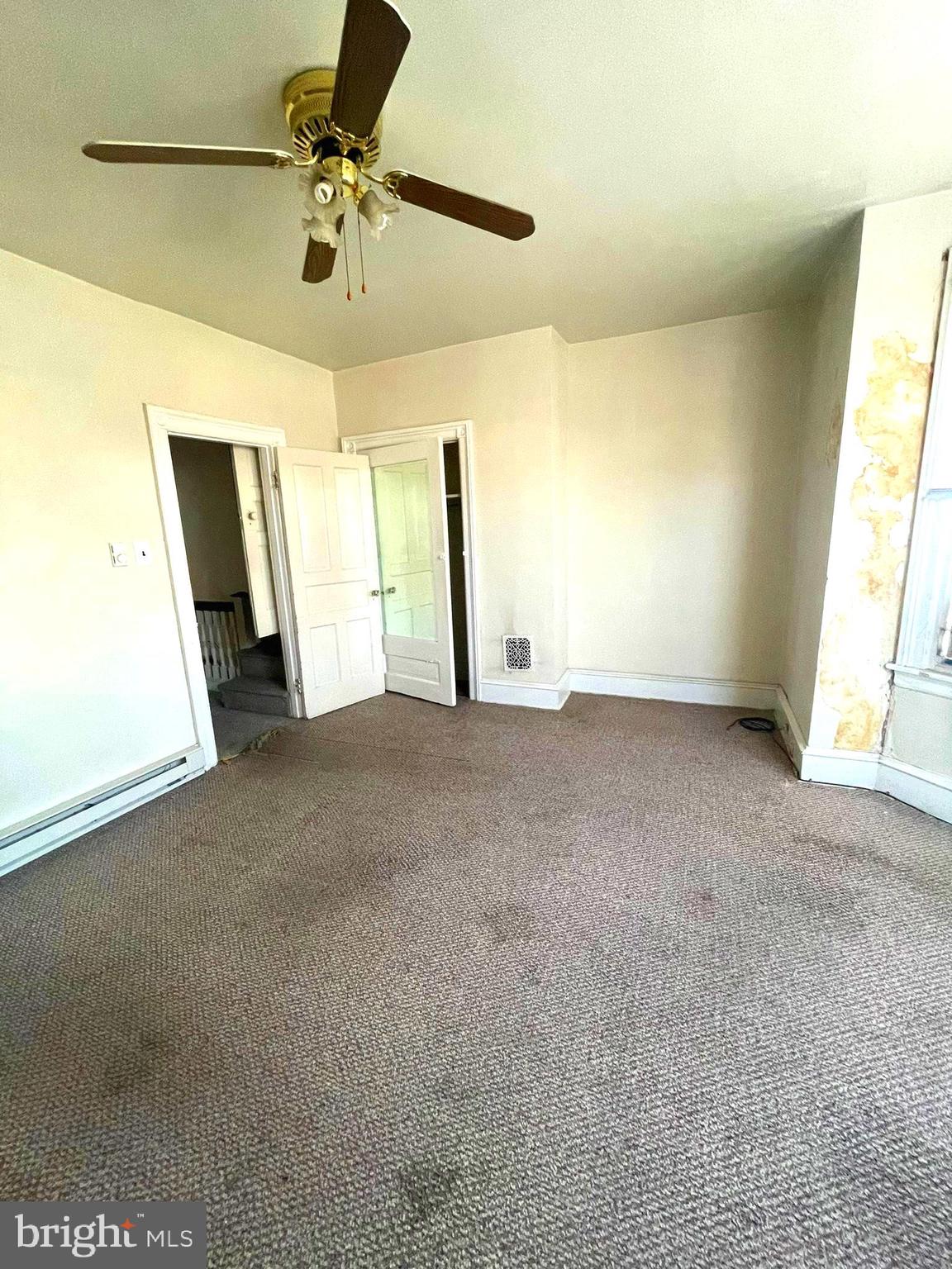FRANKFORD - Residential Income
