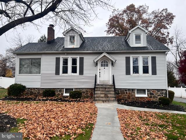 Clean, bright Cape ready for your furnishings. Updates include kitchen, new floor, vinyl siding and landscaping. Dining room could be 5th bedroom.  Have your morning coffee in the beautiful sun room. Extended driveway which could fit numerous vehicles. Do not miss out!!!
As-Is
