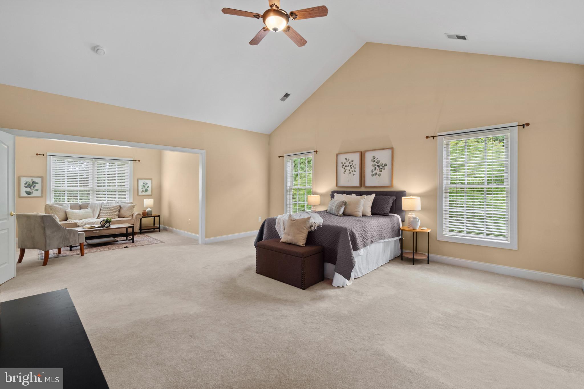 MANOR OAKS - Residential