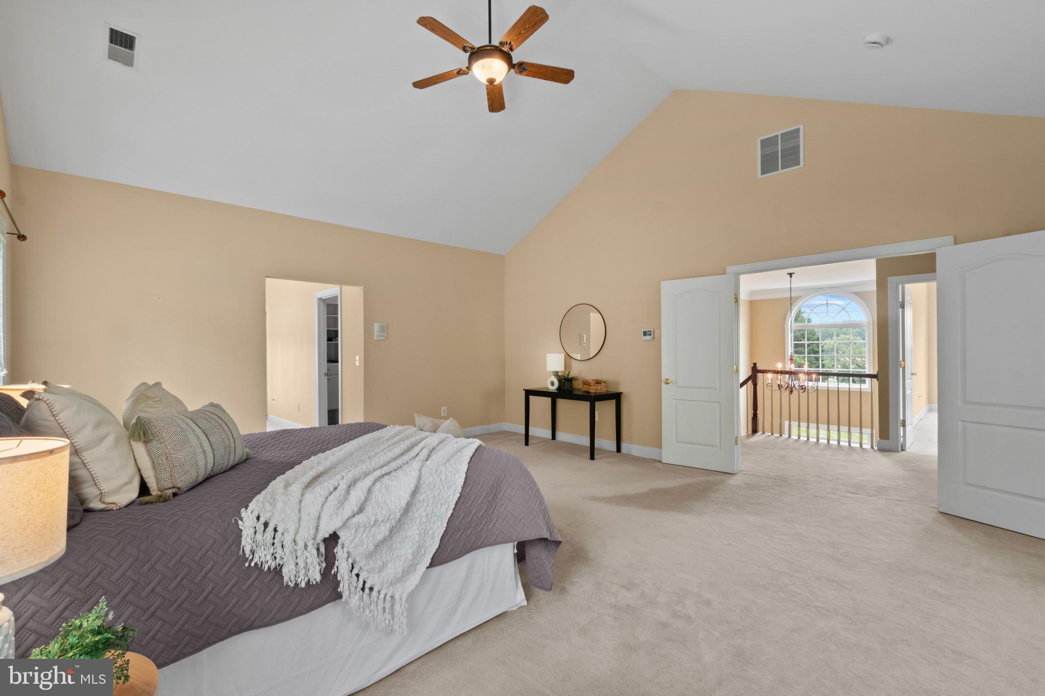 MANOR OAKS - Residential