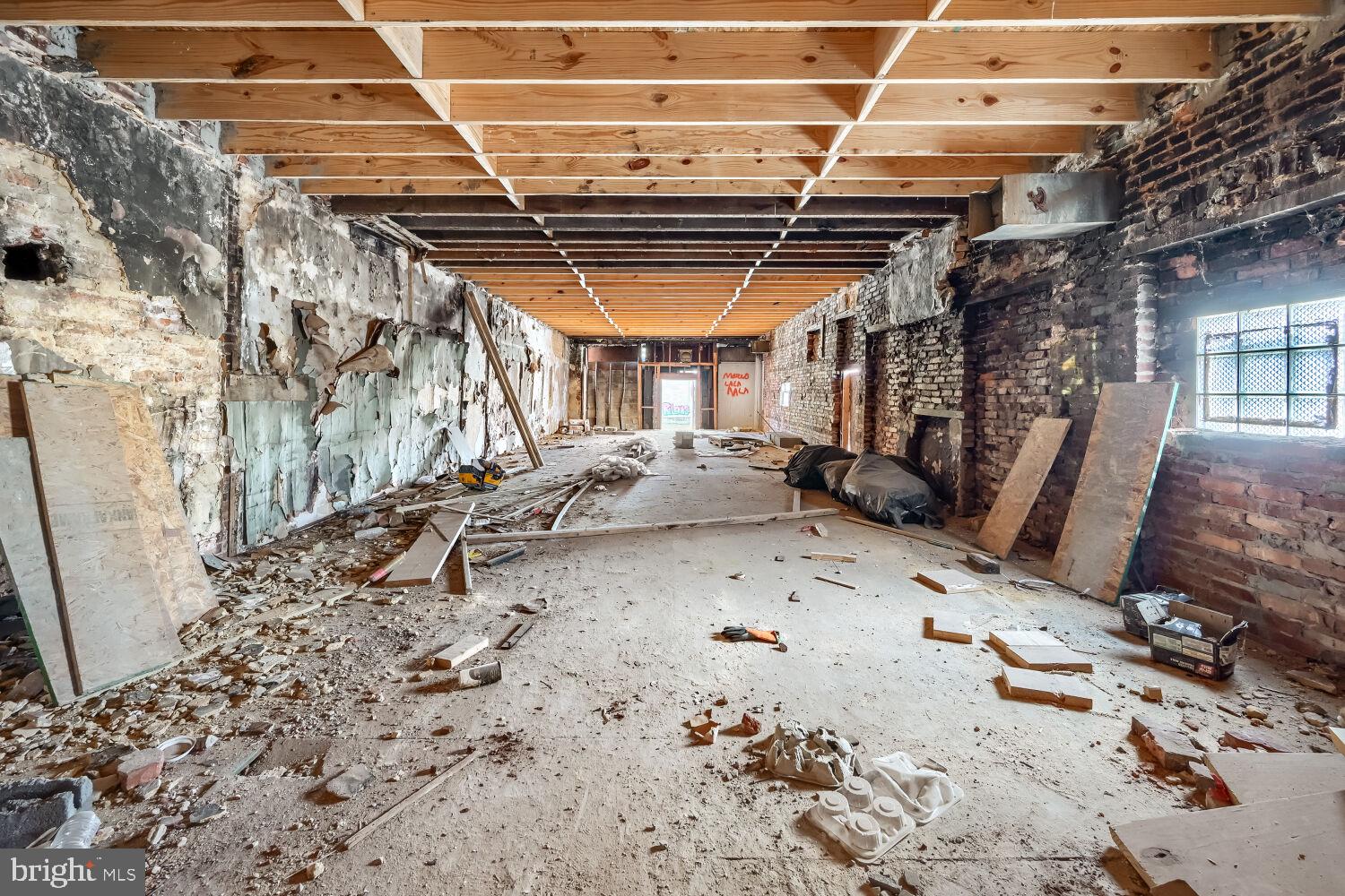 MONDAWMIN - Residential Income