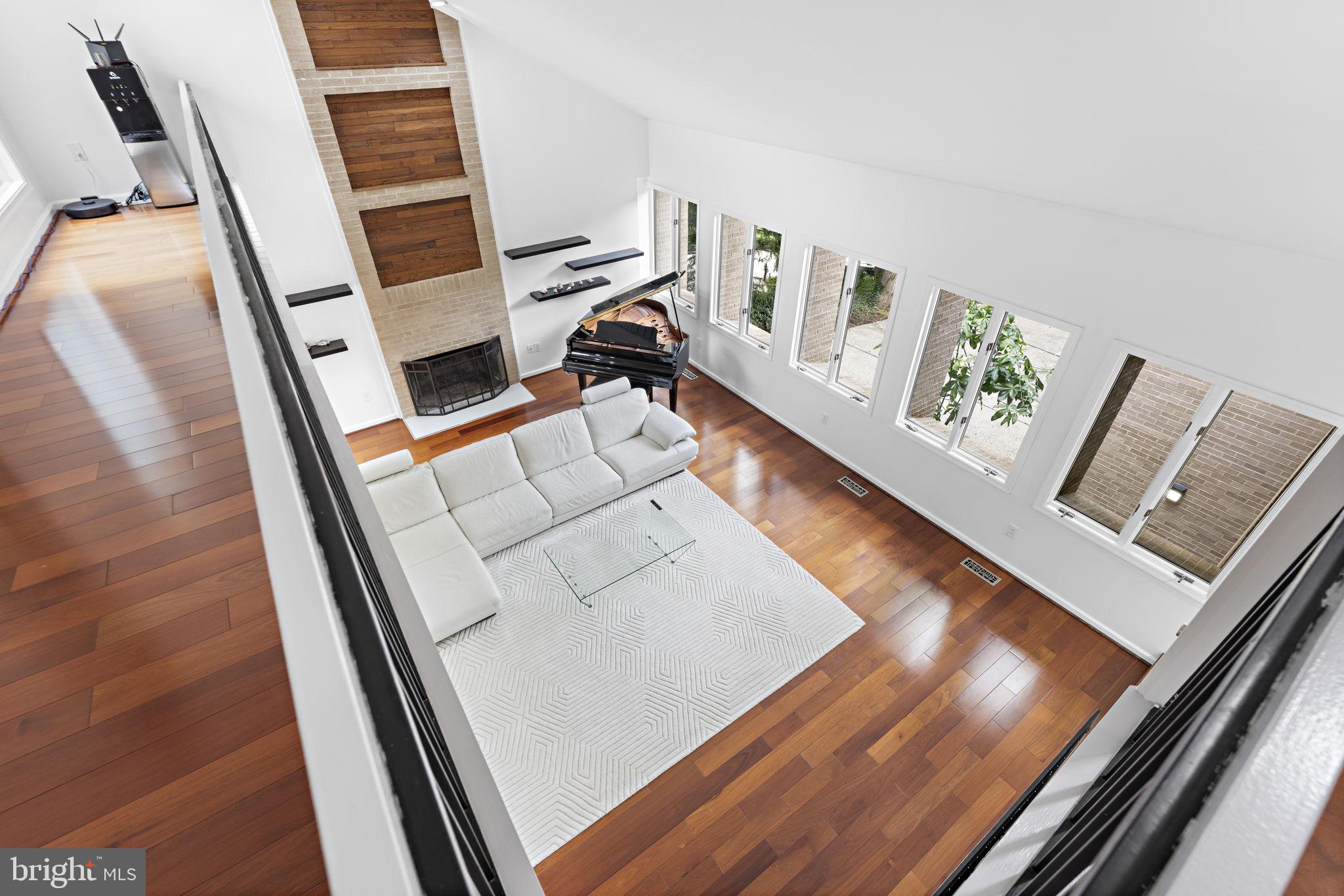 KIRBY WOODS - Residential