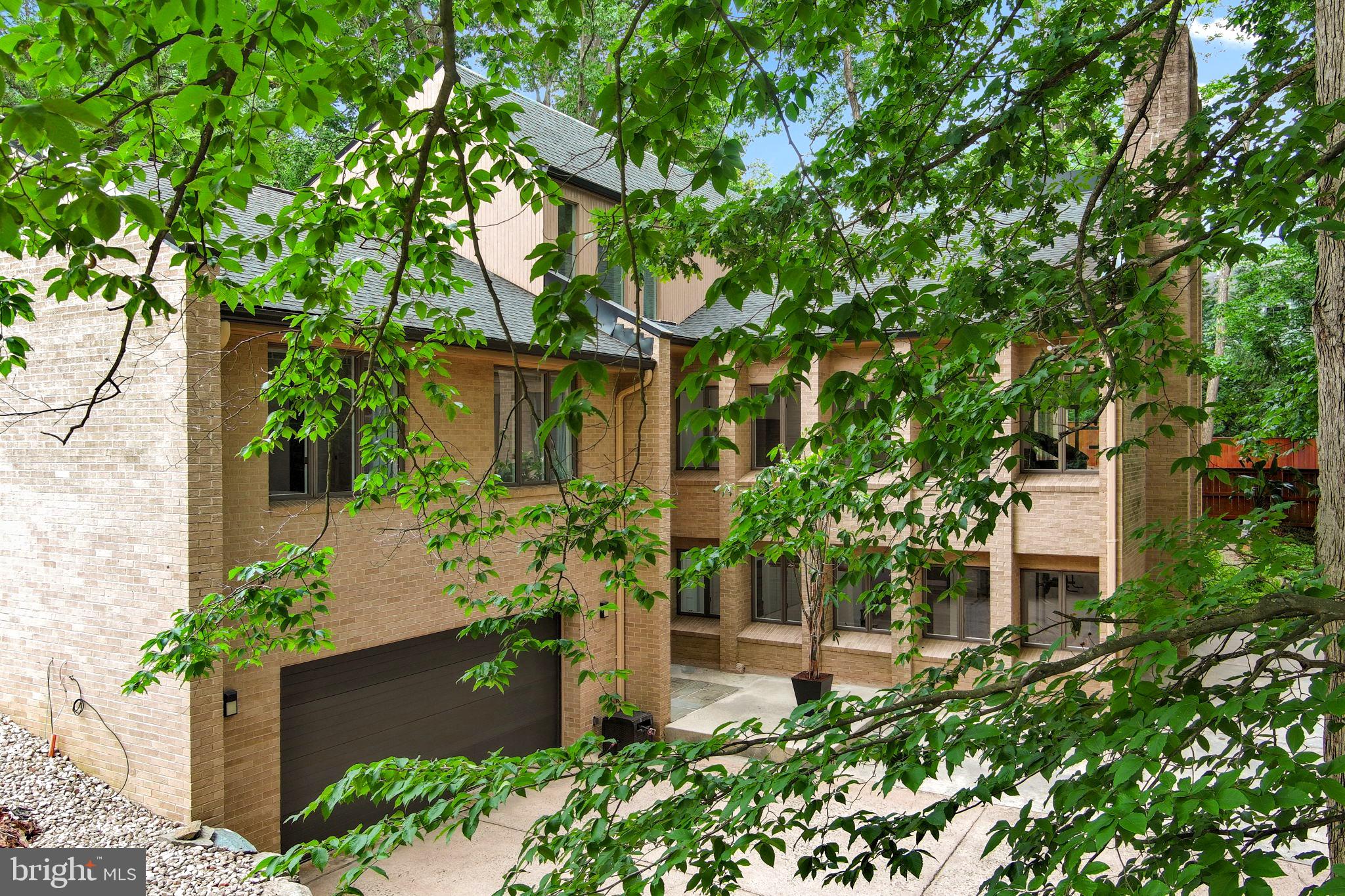 KIRBY WOODS - Residential