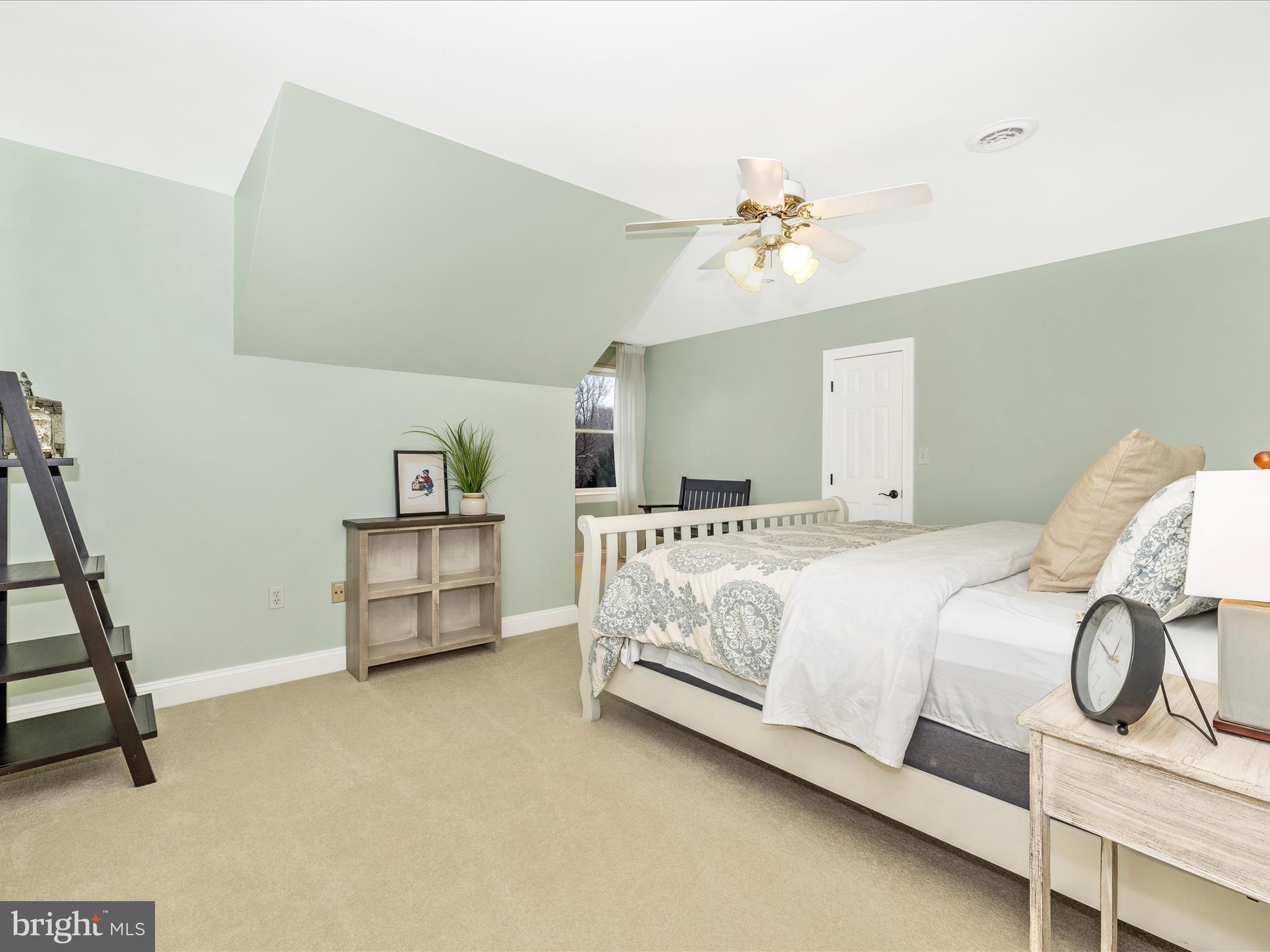 DOVES LANDING - Residential