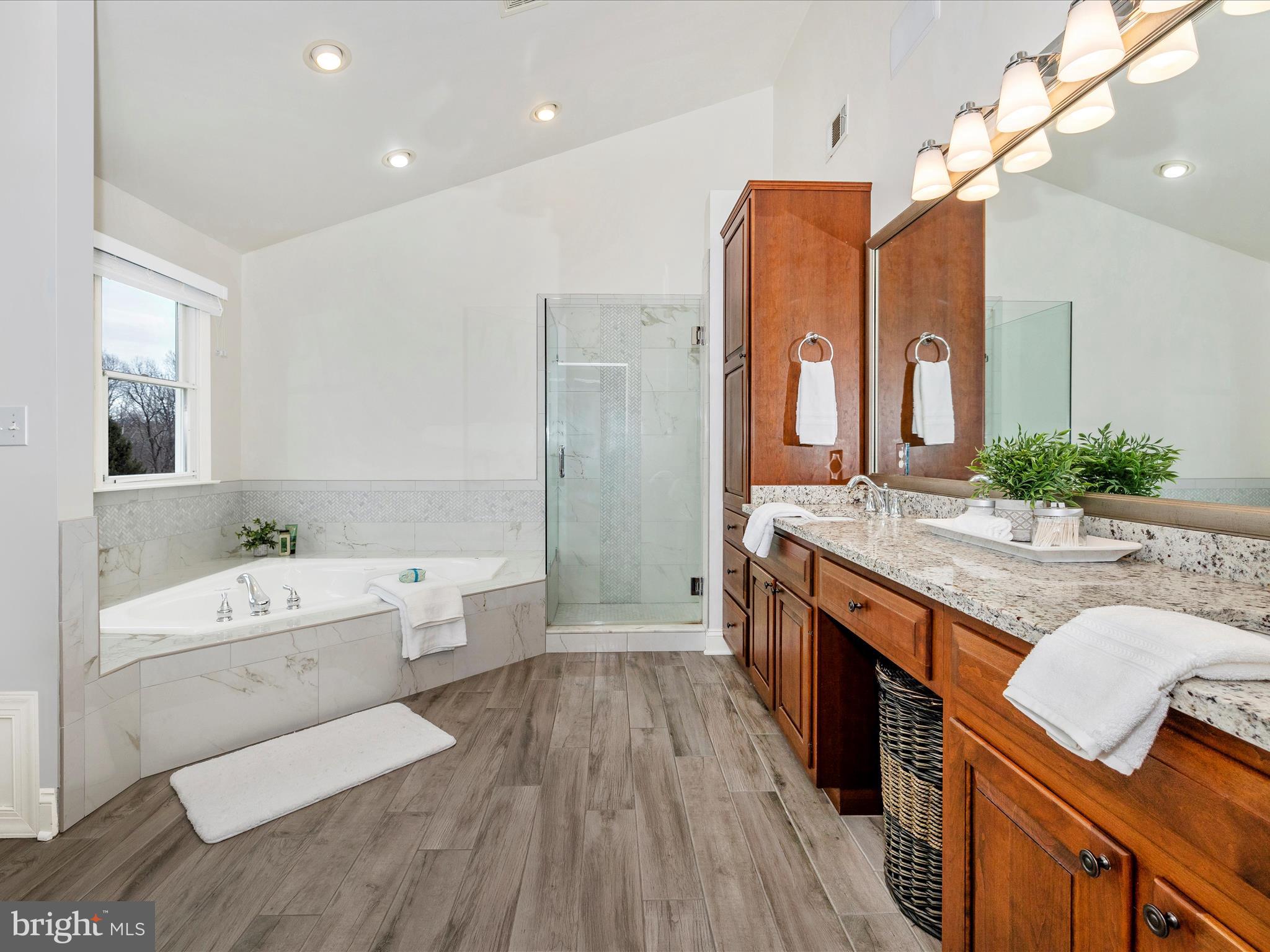 DOVES LANDING - Residential