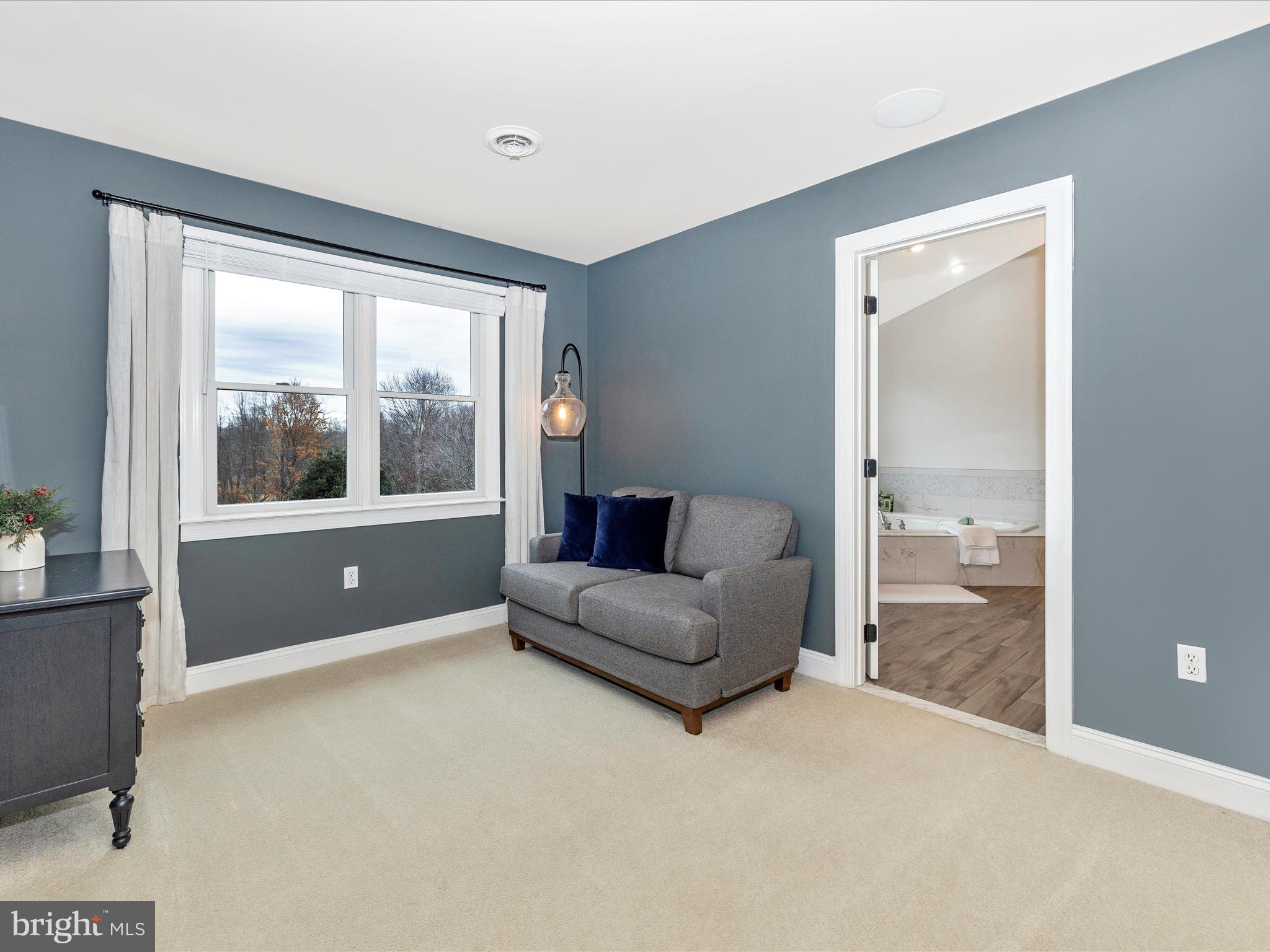 DOVES LANDING - Residential