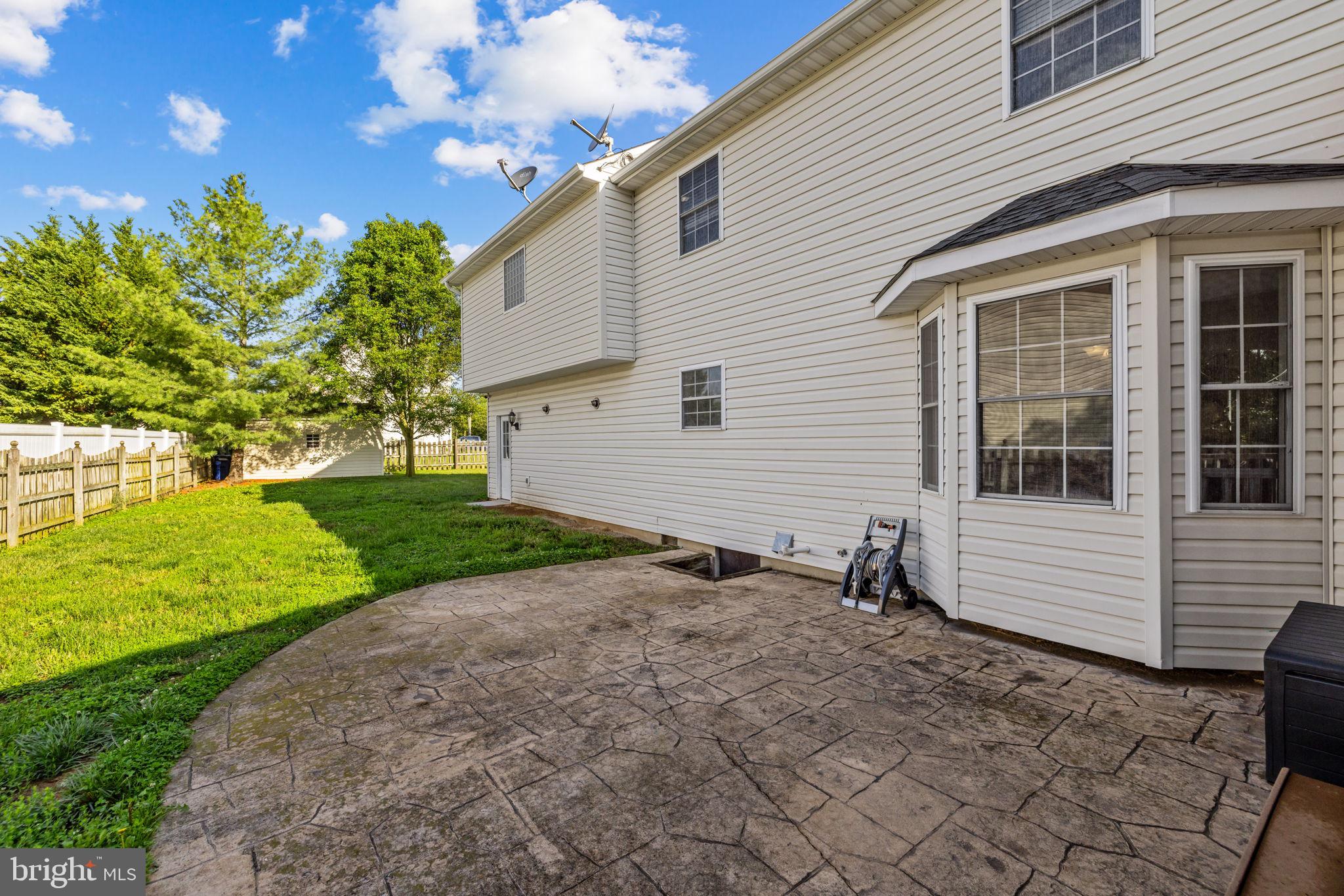 MOSBY STATION - Residential