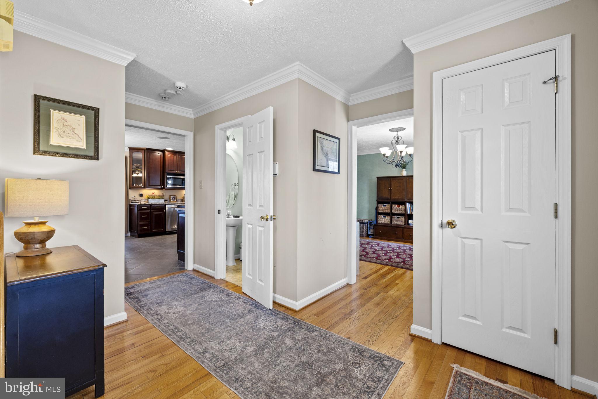 MOSBY STATION - Residential