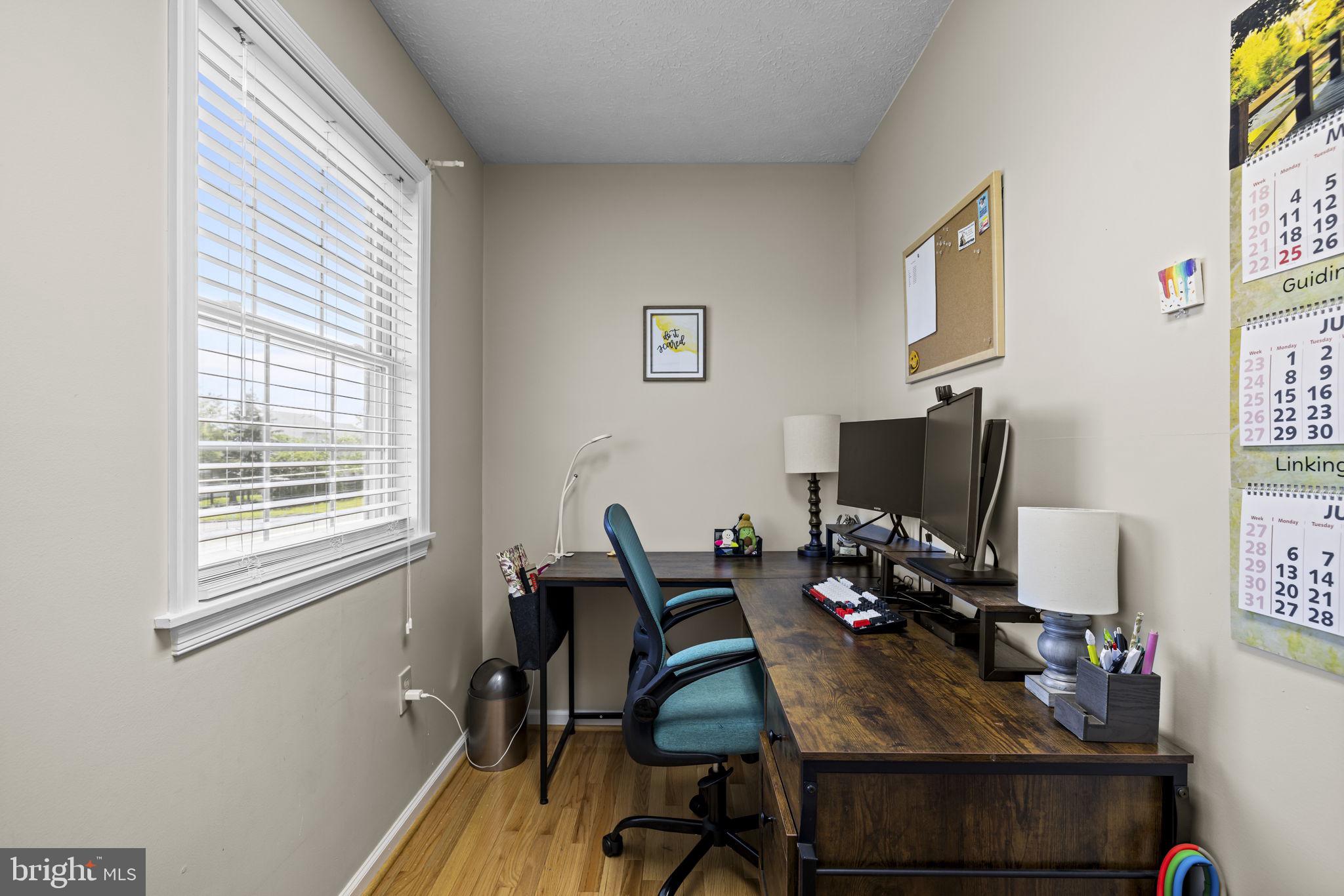 MOSBY STATION - Residential