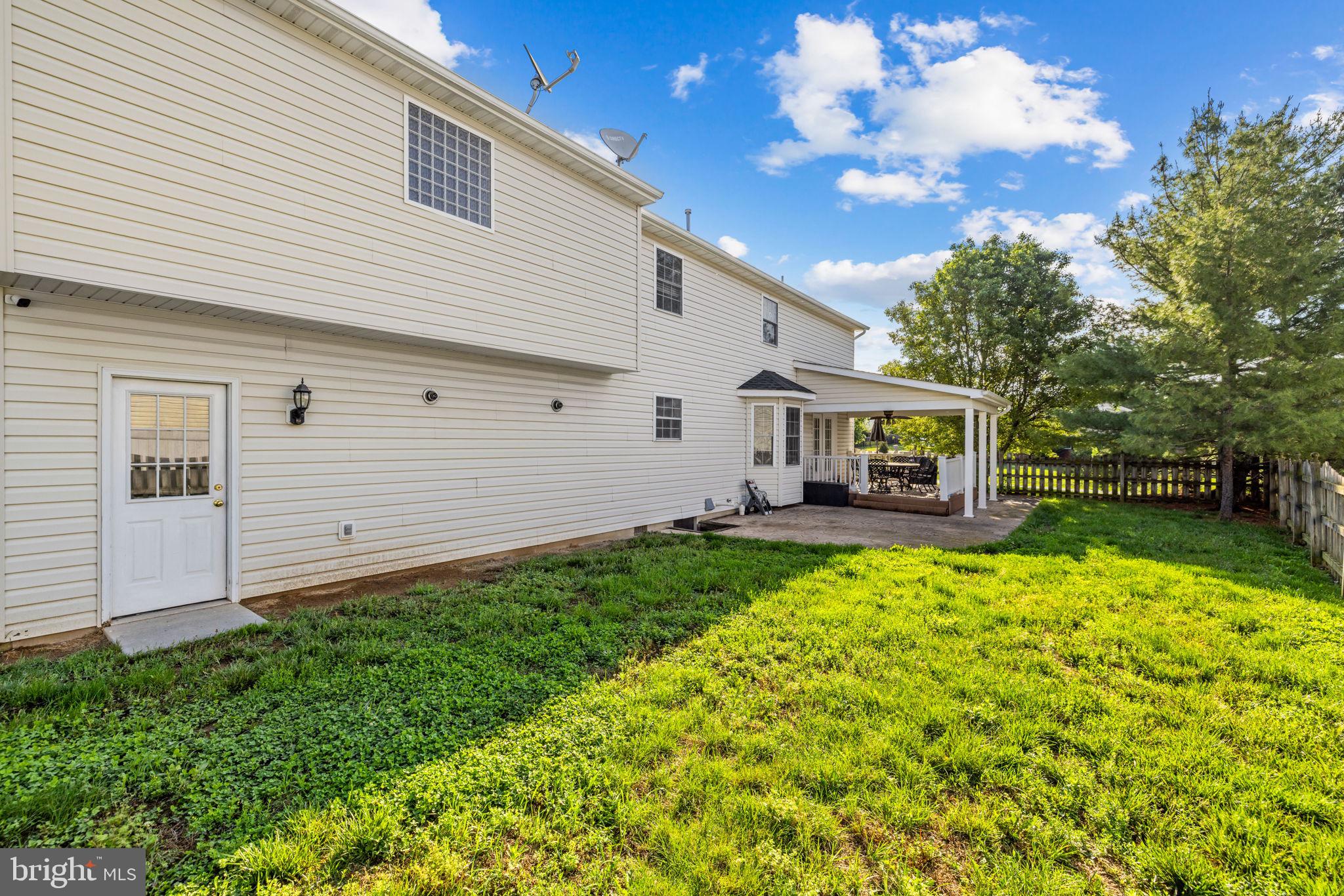 MOSBY STATION - Residential