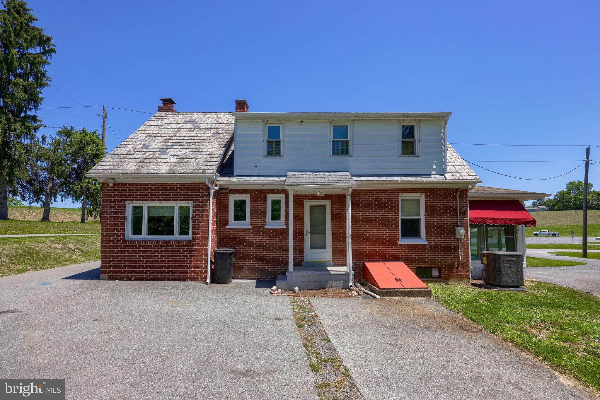 MILLERSVILLE - Residential