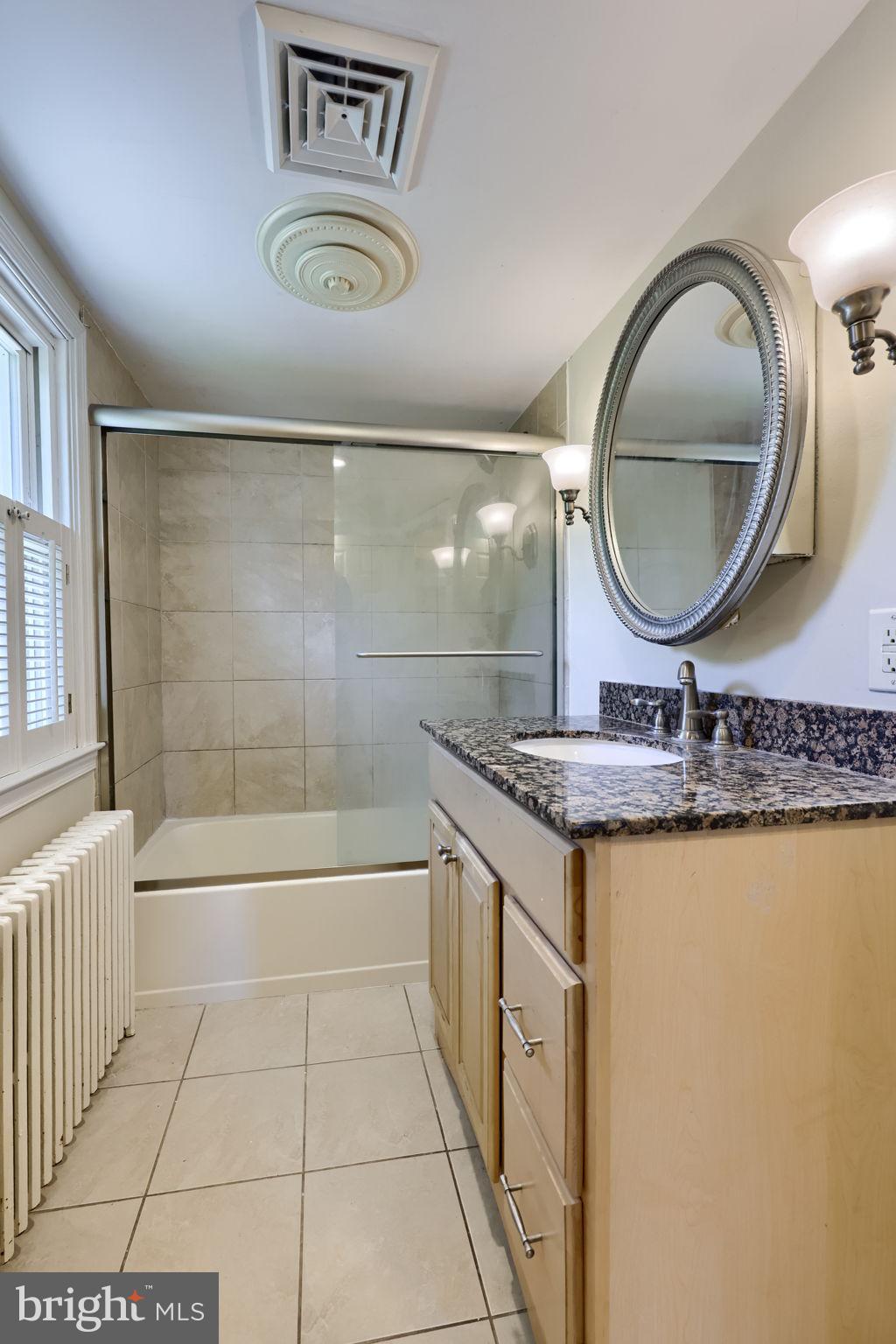 MILLERSVILLE - Residential
