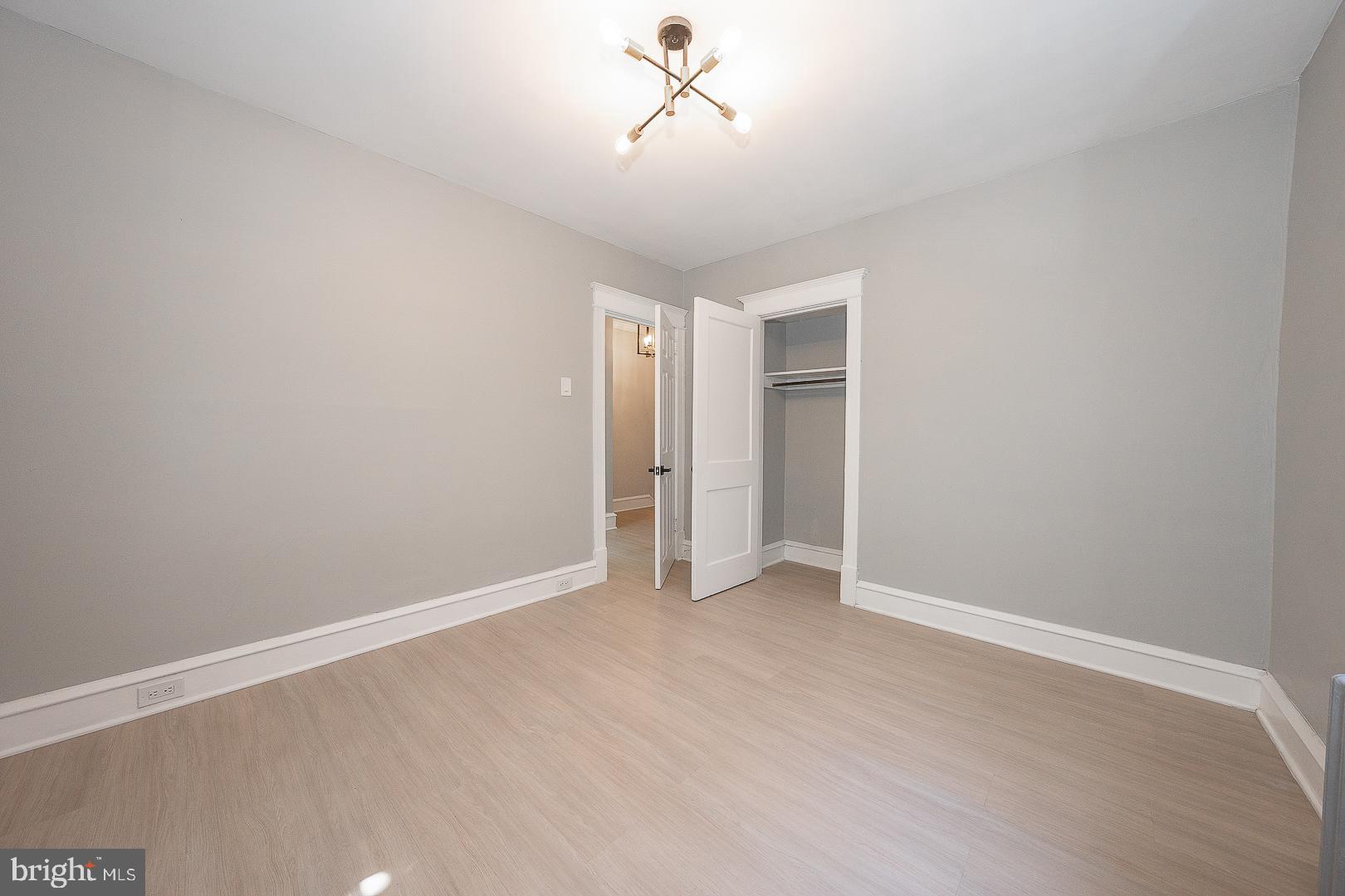 COBBS CREEK - Residential