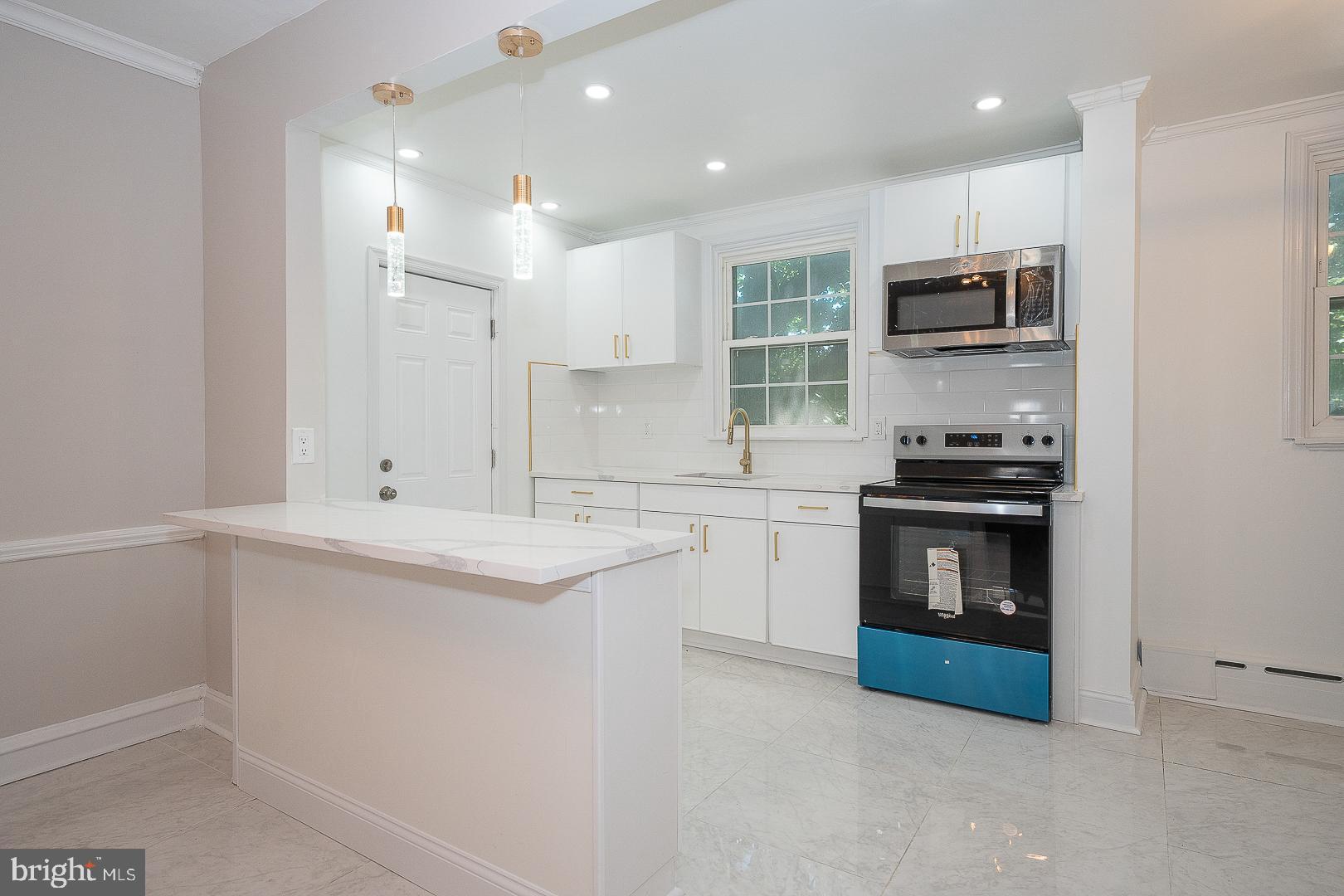 COBBS CREEK - Residential
